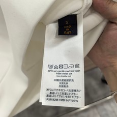 、Lv 2025早秋 新款卫衣,高品质,顶级版本贸易公司渠道订单,海外精品独家限定发售,经典即永恒,入 、Lv 2025早秋 新款卫衣,高品质,顶级版本贸易公司渠道订单,海外精品独家限定发售,经典即永恒,入