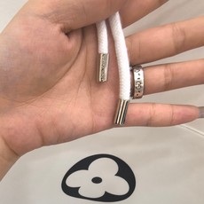 、Lv 2025早秋 新款卫衣,高品质,顶级版本贸易公司渠道订单,海外精品独家限定发售,经典即永恒,入 、Lv 2025早秋 新款卫衣,高品质,顶级版本贸易公司渠道订单,海外精品独家限定发售,经典即永恒,入