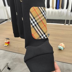 、巴宝莉 2025早秋 新款卫衣,高品质,顶级版本贸易公司渠道订单,海外精品独家限定发售,经典即永恒, 、巴宝莉 2025早秋 新款卫衣,高品质,顶级版本贸易公司渠道订单,海外精品独家限定发售,经典即永恒,