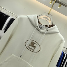 、巴宝莉2025早秋 新款卫衣,高品质,顶级版本贸易公司渠道订单,海外精品独家限定发售,经典即永恒,入 、巴宝莉2025早秋 新款卫衣,高品质,顶级版本贸易公司渠道订单,海外精品独家限定发售,经典即永恒,入