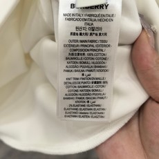 、巴宝莉2025早秋 新款卫衣,高品质,顶级版本贸易公司渠道订单,海外精品独家限定发售,经典即永恒,入 、巴宝莉2025早秋 新款卫衣,高品质,顶级版本贸易公司渠道订单,海外精品独家限定发售,经典即永恒,入