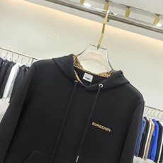、巴宝莉 2025早秋 新款卫衣,高品质,顶级版本贸易公司渠道订单,海外精品独家限定发售,经典即永恒, 、巴宝莉 2025早秋 新款卫衣,高品质,顶级版本贸易公司渠道订单,海外精品独家限定发售,经典即永恒,