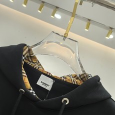 、巴宝莉 2025早秋 新款卫衣,高品质,顶级版本贸易公司渠道订单,海外精品独家限定发售,经典即永恒, 、巴宝莉 2025早秋 新款卫衣,高品质,顶级版本贸易公司渠道订单,海外精品独家限定发售,经典即永恒,