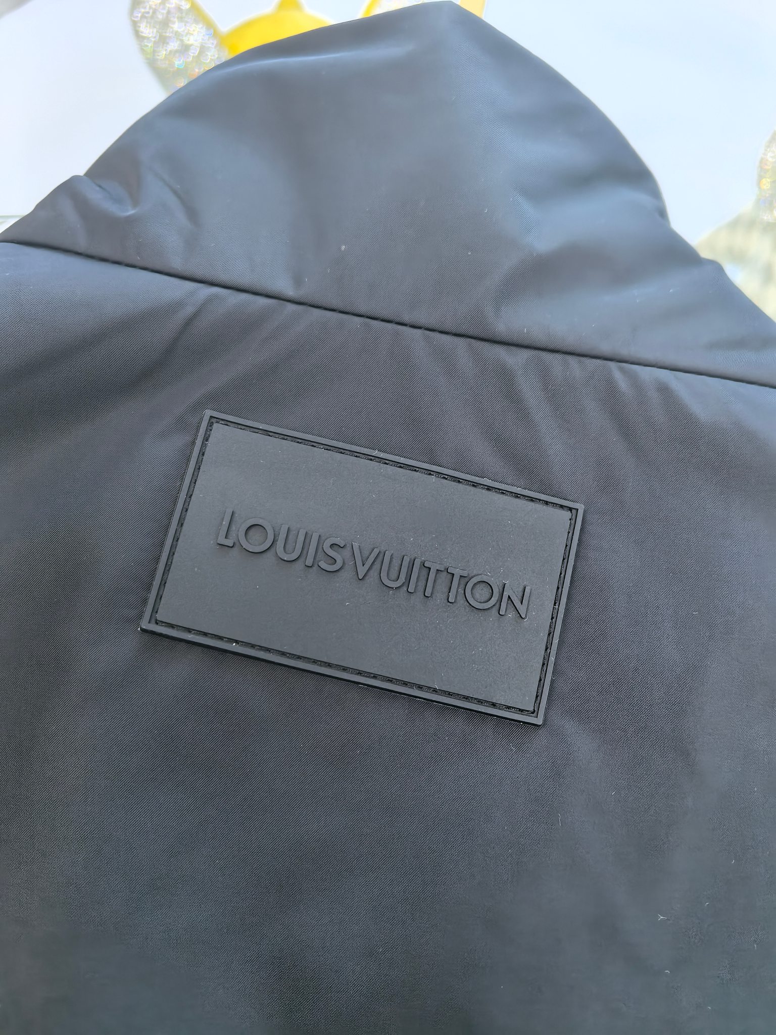 2025SS秋冬新品🆕LV提花夹克外套 系列专柜定制面料 透气舒适度高，细节无可挑剔，品牌元素设计理念，