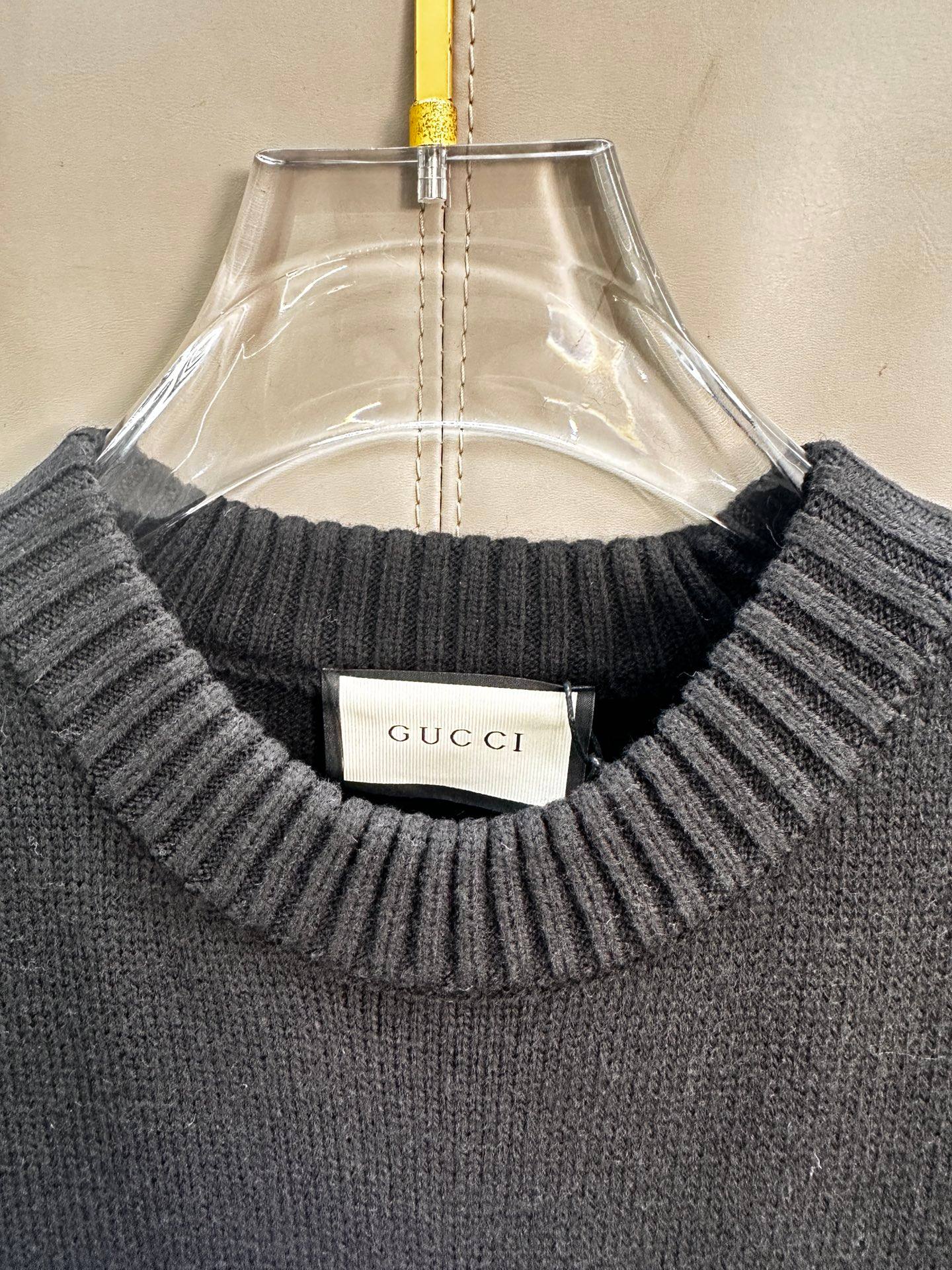 古驰 GUCCI 毛衣 2025秋冬最新系列，专柜1:1顶级复刻，顶级版本！加厚款，潮人必备单品！懂货的