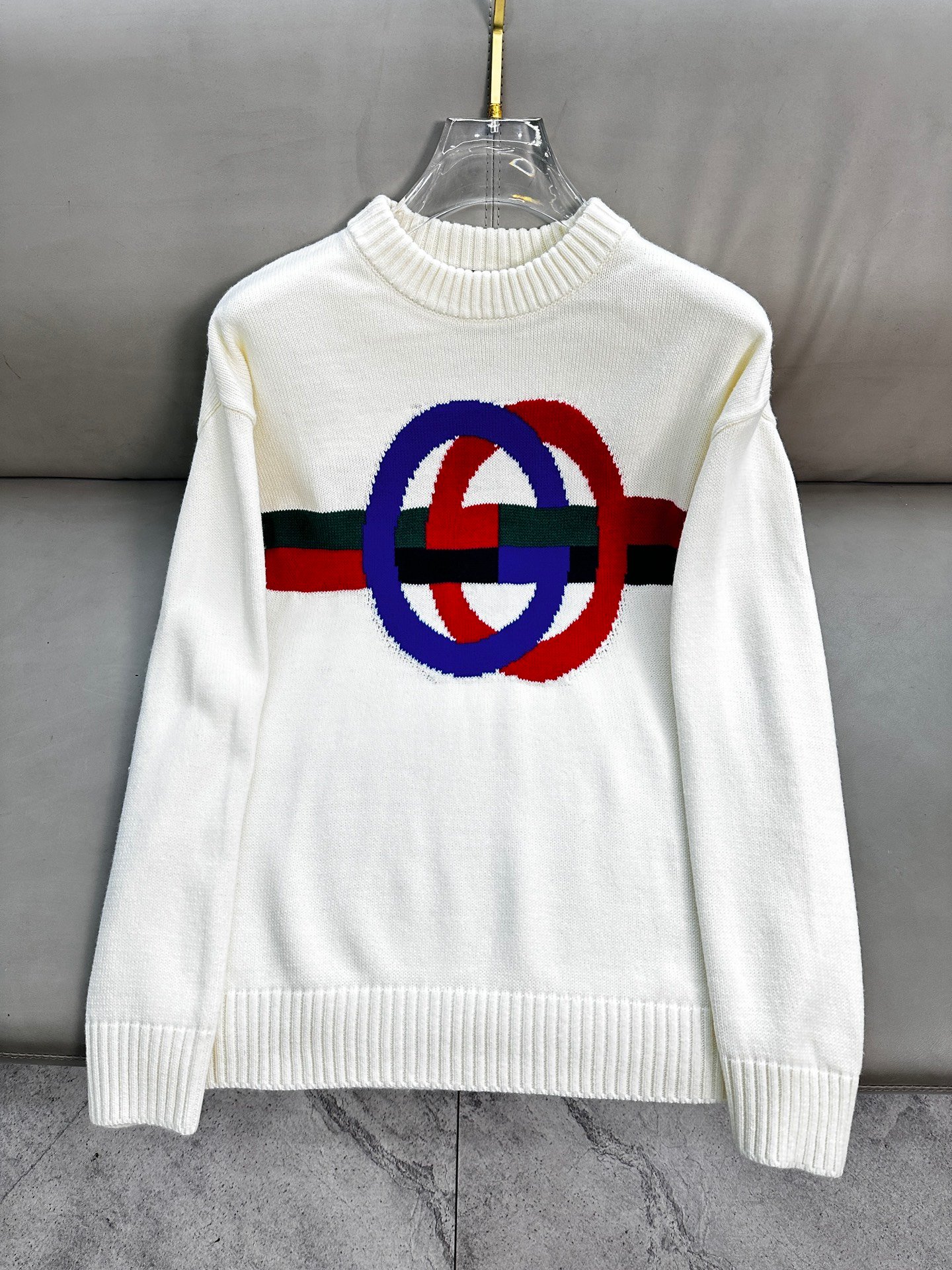 古驰 GUCCI 毛衣 2025秋冬最新系列，专柜1:1顶级复刻，顶级版本！加厚款，潮人必备单品！懂货的