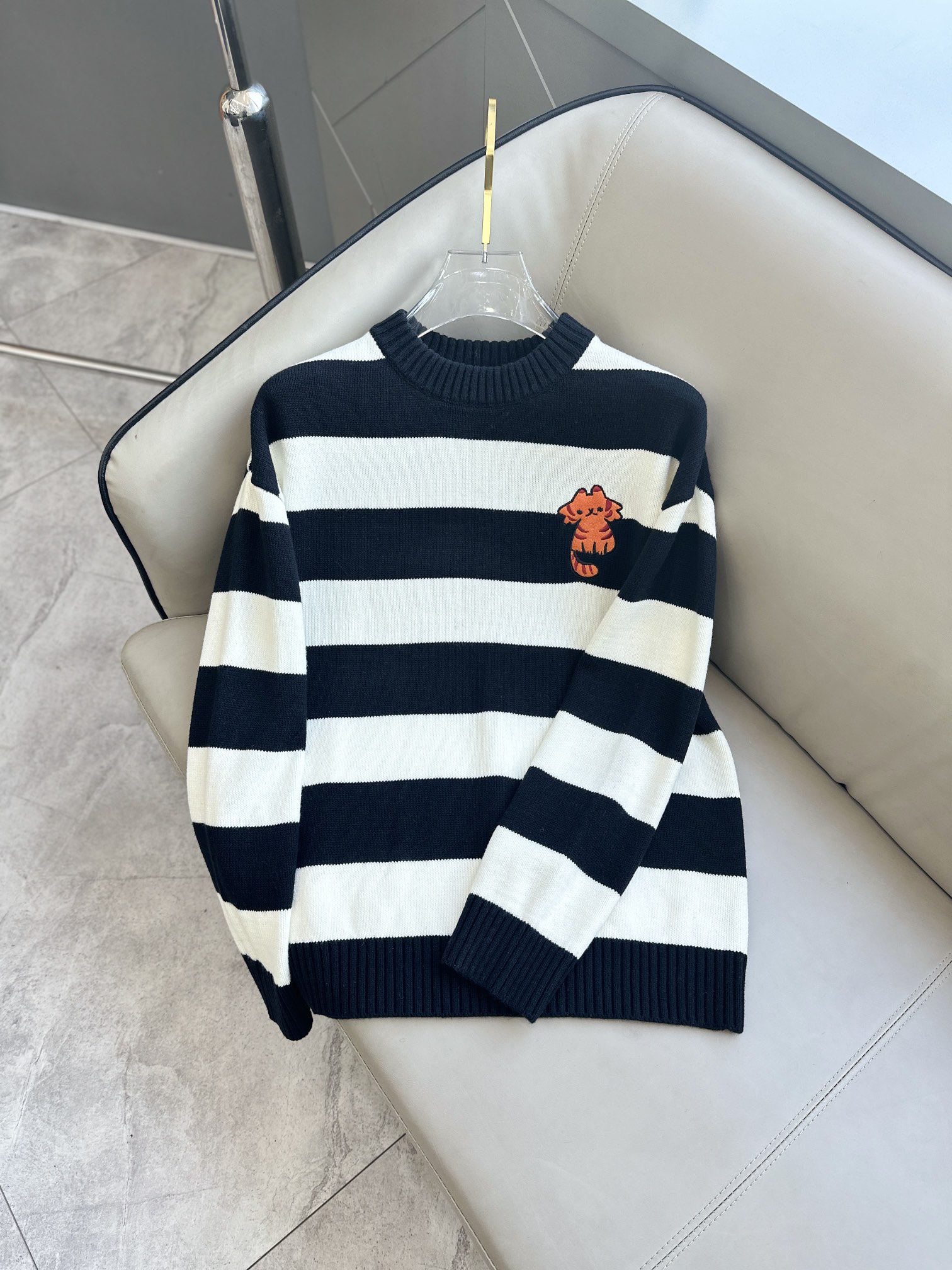 古驰 GUCCI 毛衣 2025秋冬最新系列，专柜1:1顶级复刻，顶级版本！加厚款，潮人必备单品！懂货的