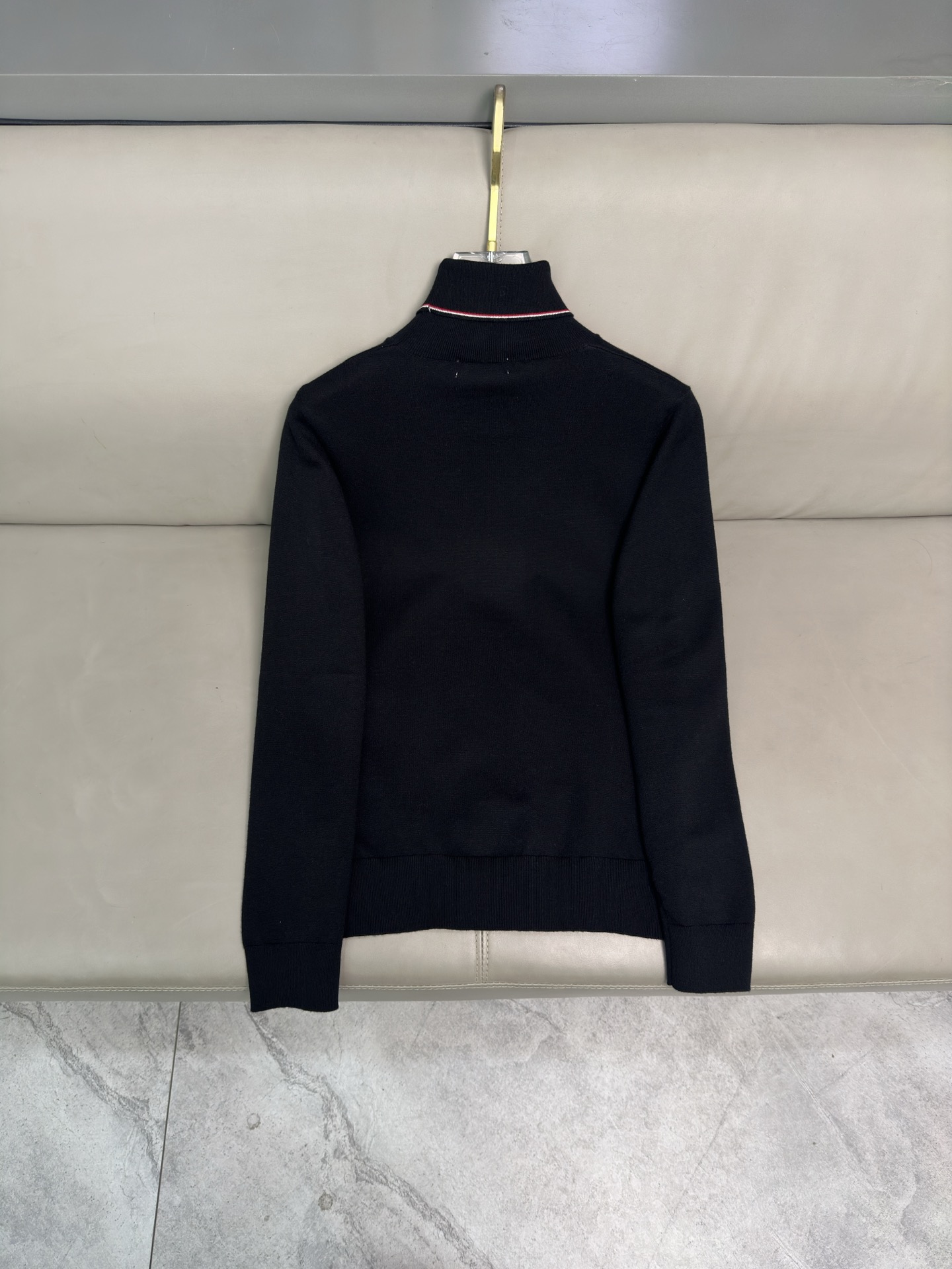 蒙口 毛衣2025秋冬最新系列，专柜1:1顶级复刻，顶级版本！加厚款，潮人必备单品！懂货的老铁赶紧下手，