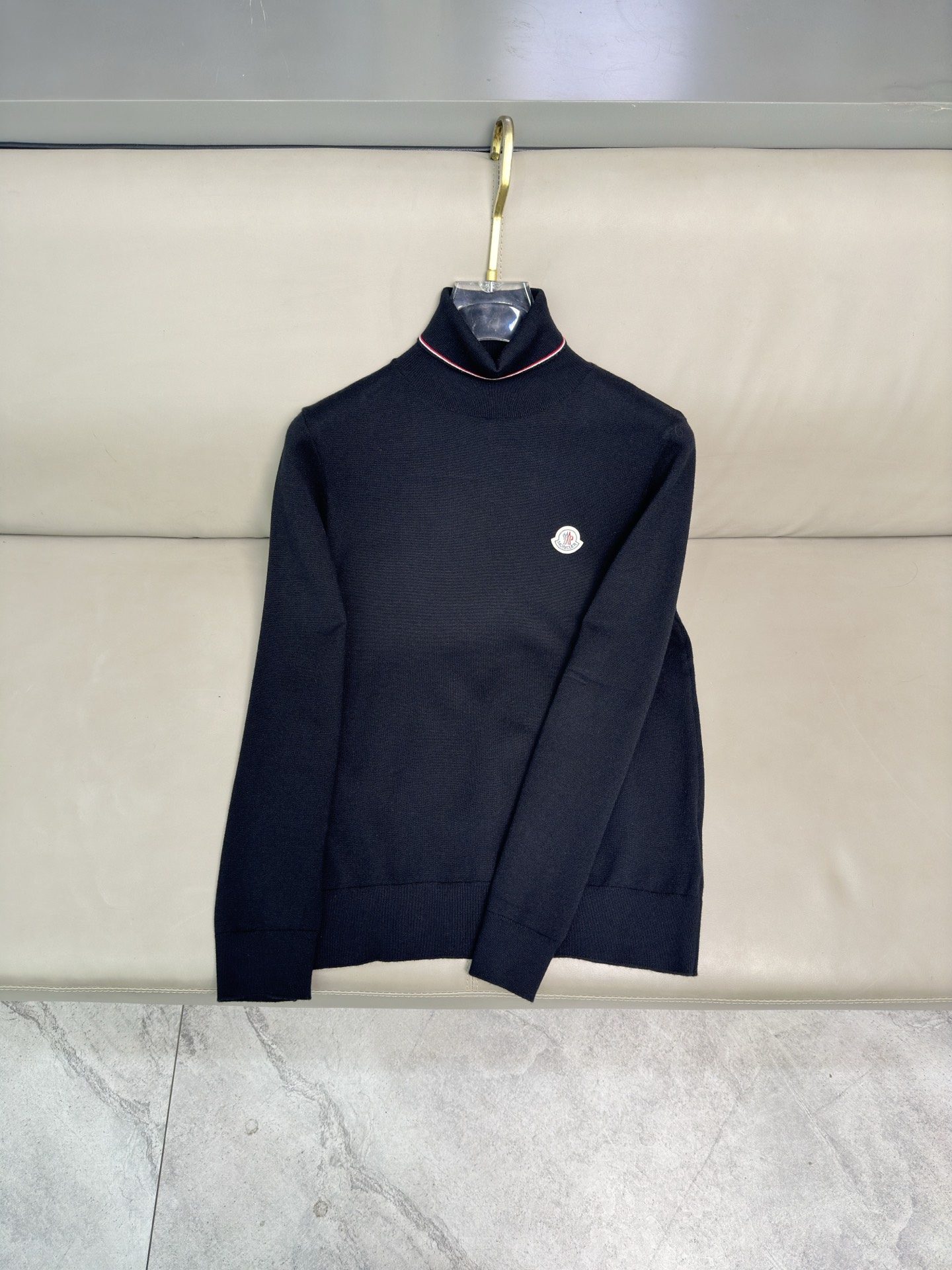 蒙口 毛衣2025秋冬最新系列，专柜1:1顶级复刻，顶级版本！加厚款，潮人必备单品！懂货的老铁赶紧下手，