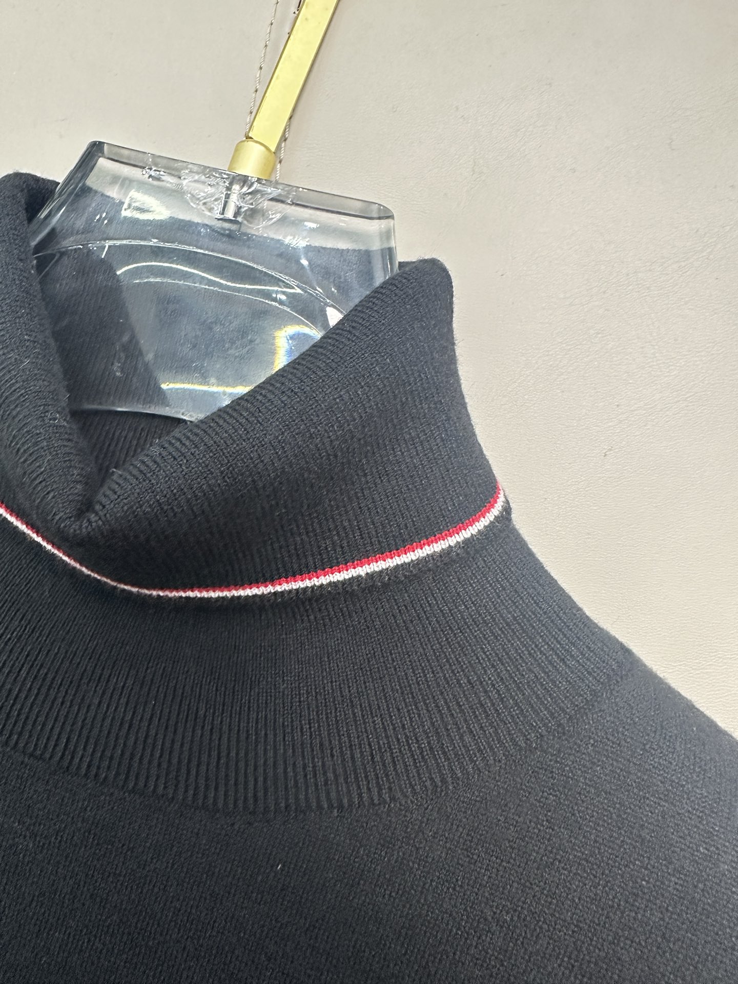 蒙口 毛衣2025秋冬最新系列，专柜1:1顶级复刻，顶级版本！加厚款，潮人必备单品！懂货的老铁赶紧下手，