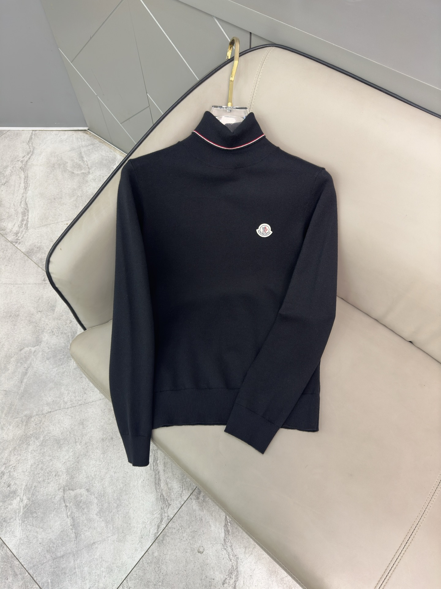 蒙口 毛衣2025秋冬最新系列，专柜1:1顶级复刻，顶级版本！加厚款，潮人必备单品！懂货的老铁赶紧下手，