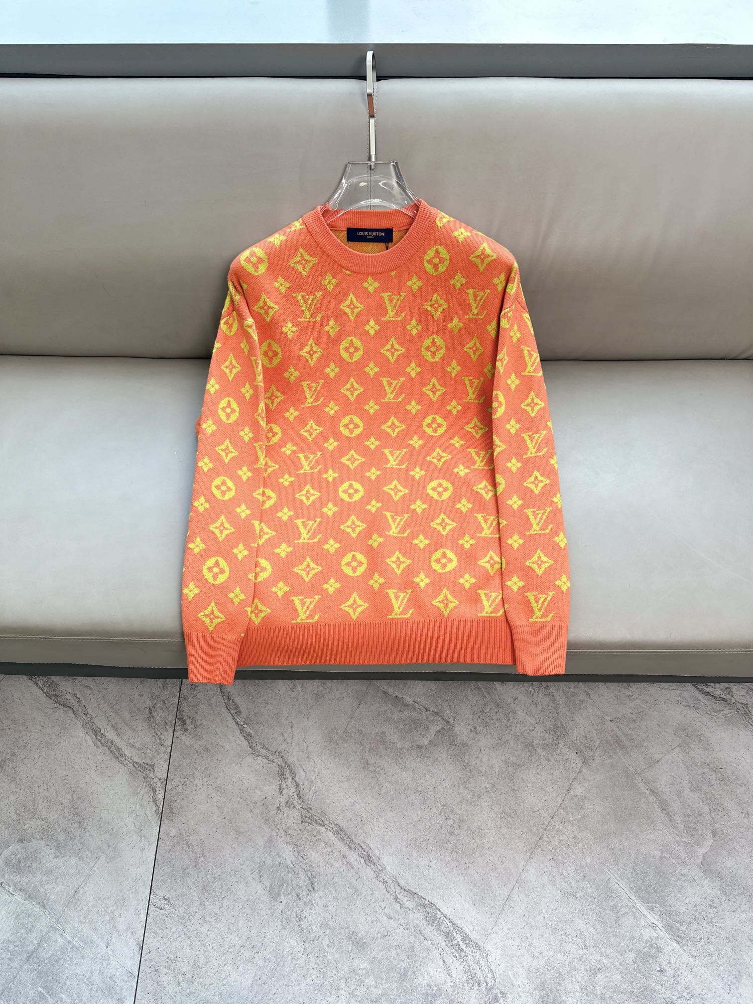 Louis Vuitton Wool Sweater – Classic Design, Premium Quality, Warm and Stylish