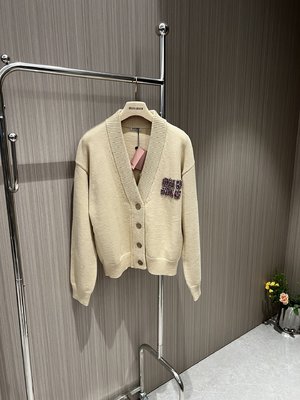 MiuMiu Clothing Cardigans Coats & Jackets Knit Sweater Set With Diamonds Knitting Fashion Casual