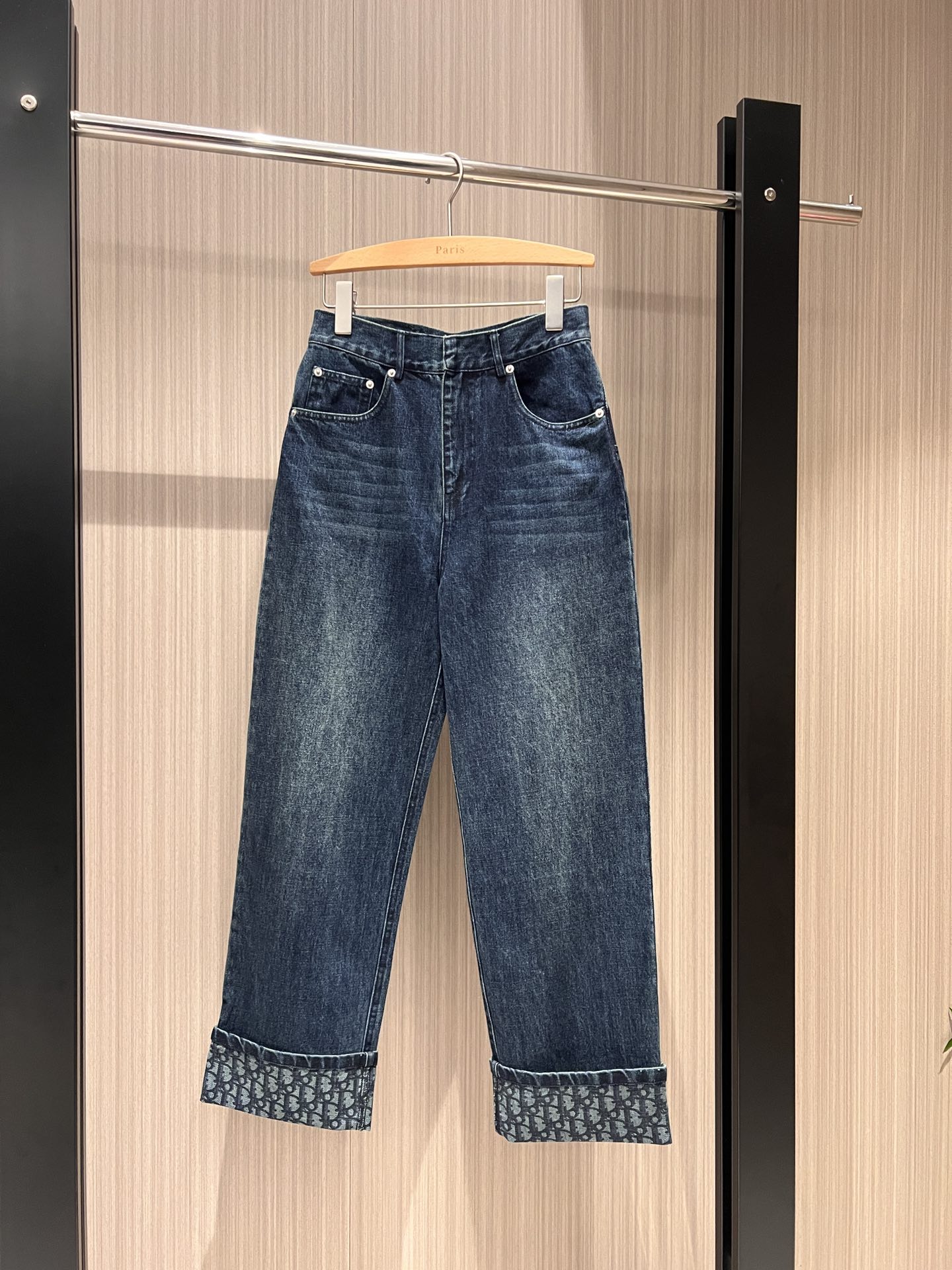 NO:317400,Recommended 25 early spring new retro old flower inner print, rolled trousers, wash jeans, straight trousers, casual and fashionable, simple design, age-reducing versatile SML,, jeans, alexander wang19860909推荐 25早春新款复古老花内里印花 卷边裤脚洗水牛仔裤直筒裤休闲时尚 简约设计 减龄百搭SML,,jeans,alexander wang,Women's clothing