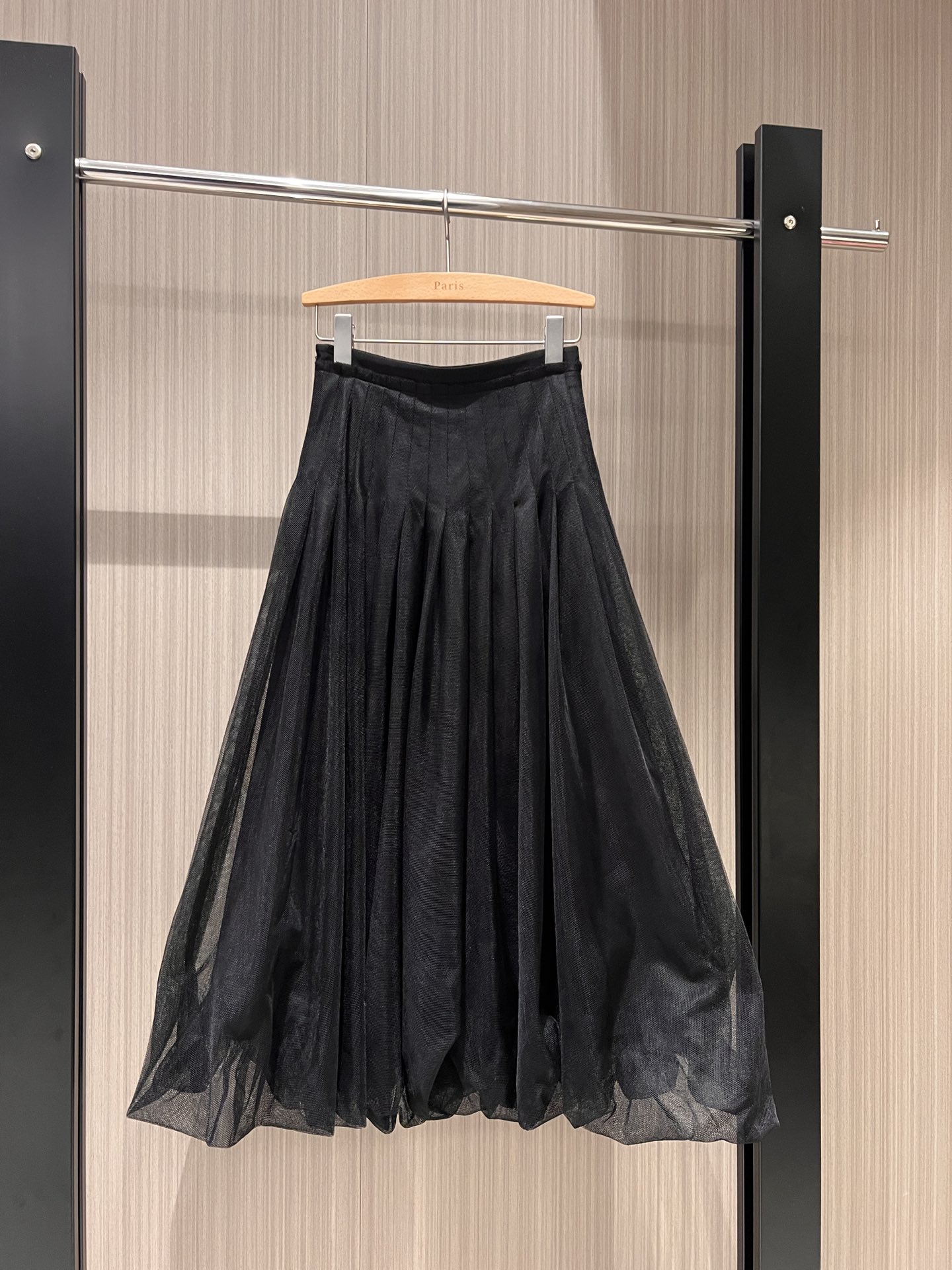 NO:805948,The new recommended splicing flower bud waist bubble mesh skirt, puff skirt pleated design, elegant temperament, sweet lady age-reducing and versatile, black and white SML,,skirts,19860909新款推荐拼接花苞腰围泡泡网纱半裙 蓬蓬裙褶皱设计 优雅气质 甜美淑女减龄百搭 黑白两色SML,,skirts,,Women's clothing