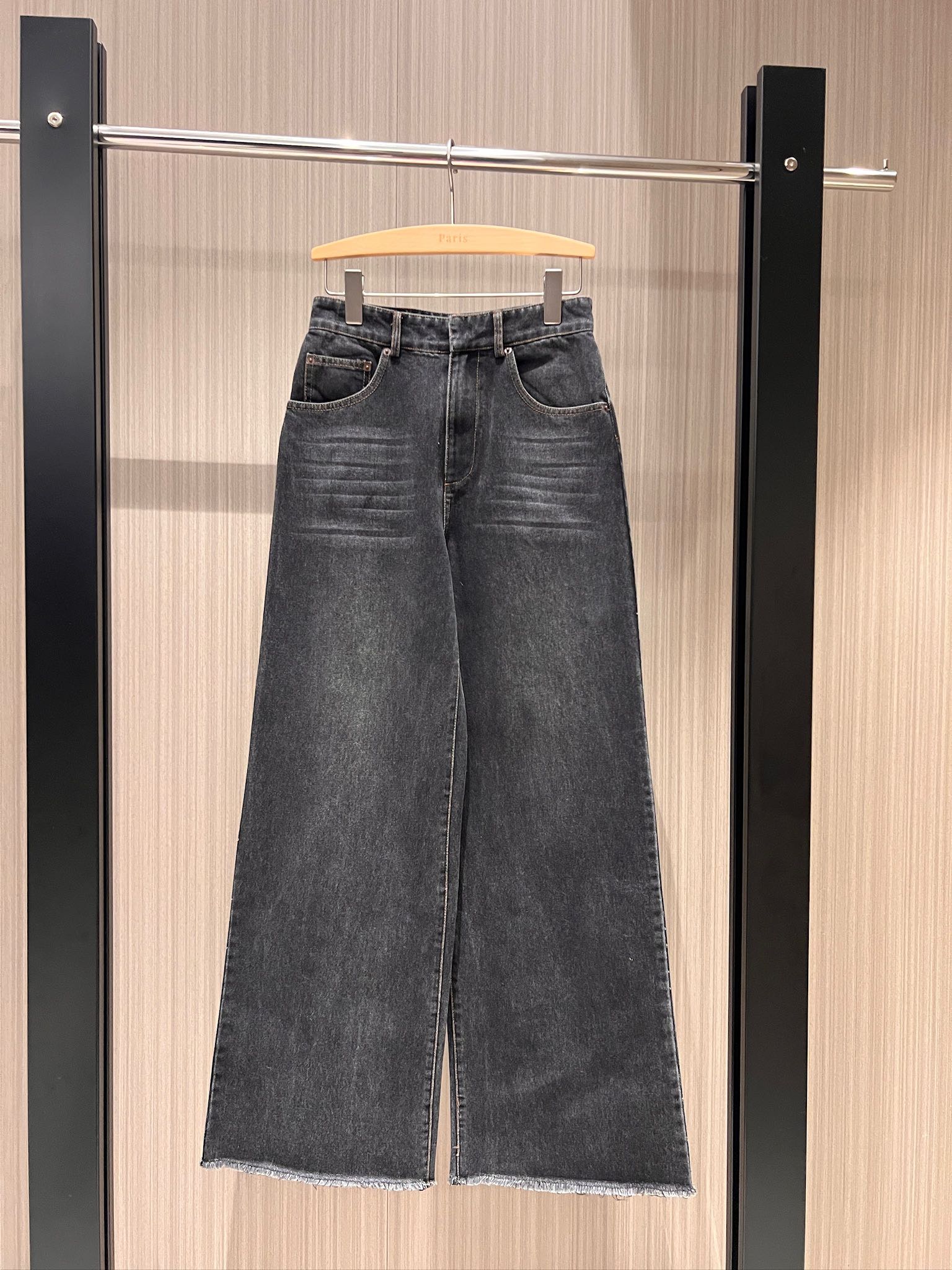 NO:435341,Recommended new retro washing-furted wide-leg jeans, washing carbon gray sweet and cool casual, age-reducing versatile, slim and slim SML, jeans, alexander wang19860909推荐新款复古洗水毛边阔腿牛仔裤 水洗碳灰甜酷休闲 减龄百搭 修身显瘦SML,,jeans,alexander wang,Women's clothing