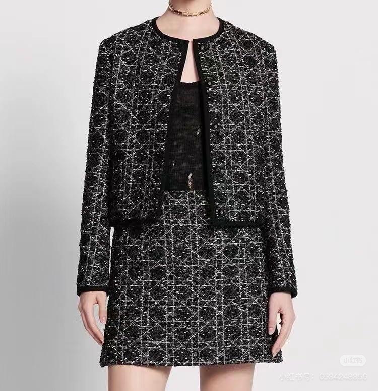 NO:295390,New French rattan plaid jacquard short jacket A-line skirt with mold opening CD button temperament commuting elegant celebrity elegant age-reducing versatile SML, skirts, jackets & coats, alexander wang19860909外套半裙新款法式藤格纹提花短款外套A字半裙 开模CD扣气质通勤 名媛优雅 减龄百搭SML,,skirts,jackets & coats,alexander wang,Women's clothing