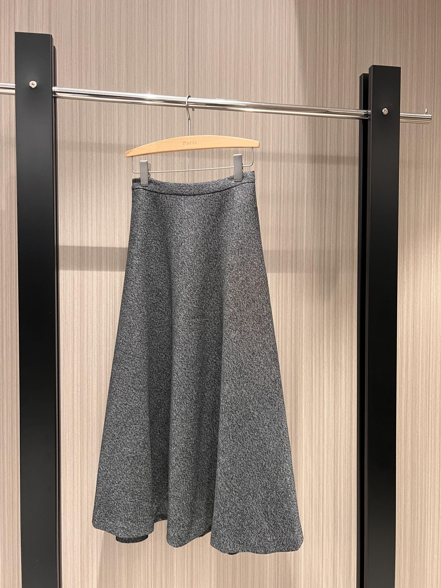 NO:489985,Early spring New style recommended French minimalist high-end gray wool A-line skirt can be worn with the same suit jacket with pockets on both sides A-line umbrella skirt hem temperament commuting age-reducing versatile SML, skirts, jackets & coats, business suit, alexander wang19860909早春 新款推荐法式极简高级灰羊毛A字半裙 可搭同款西装外套两侧有口袋 A字伞裙摆 气质通勤 减龄百搭SML,,skirts,jackets & coats,business suit,alexander wang,Women's clothing