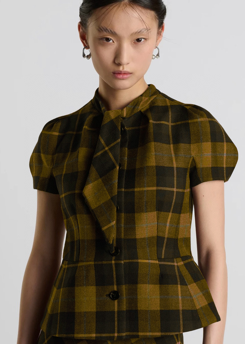 NO:295338,Jacket Skirt Early Spring Series New Retro Yellow Plaid French Stand Collar Puff Sleeve Top Ruffled Waist Cover Small Jacket The same irregular tassel skirt necklace knotted design decoration Skirt delivery belt Elegant temperament Elegant age-reducing fashionable and versatile SML, skirts, jackets & coats, alexander wang19860909外套半裙早春系列新款复古黄色格纹法式立领泡泡袖上衣 荷叶边收腰小外套同款不规则流苏半裙领口系带打结设计装饰 半裙配送腰带 名媛气质 优雅减龄时髦百搭 SML,,skirts,jackets & coats,alexander wang,Women's clothing