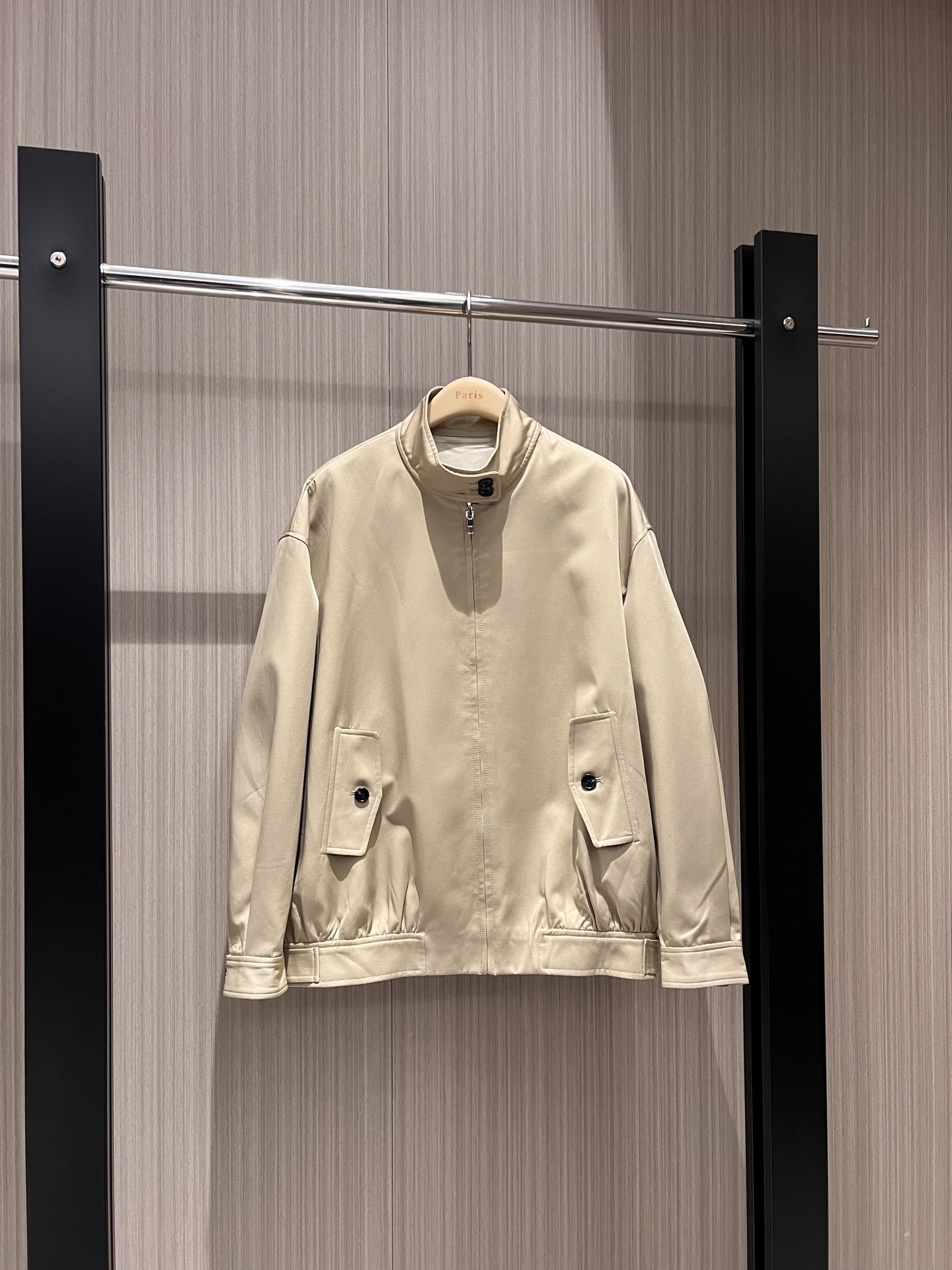 NO:310940,New style, the same stand collar loose casual jacket silhouette design on the show, sweet and cool and versatile, old money style must have SML,, jackets & coats, jackets & coats, alexander wang19860909新款 秀场同款立领宽松休闲夹克外套廓形设计 甜酷百搭 老钱风必备SML,,jackets & coats,jackets & coats,alexander wang,Women's clothing