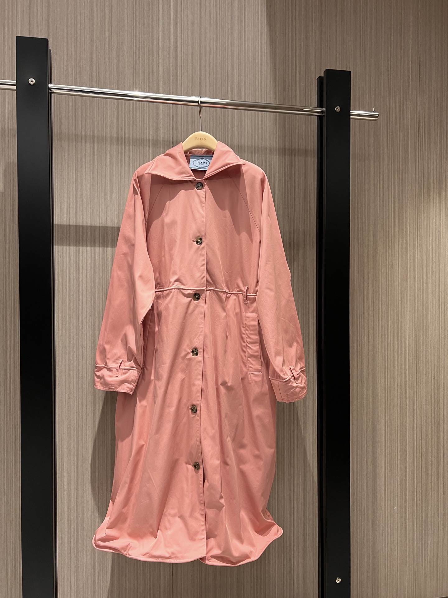 NO:308344,New built-in aluminum wire design, show style long windbreaker jacket can freely shape the effect, fashionable items are loose and casual, full of aura, khaki pink S,, jackets & coats,alexander wang19860909新款内置铝丝设计 秀款凹造型长款风衣外套可自由塑造效果 时髦单品宽松休闲 气场十足 卡其粉色 S,,jackets & coats,alexander wang,Women's clothing