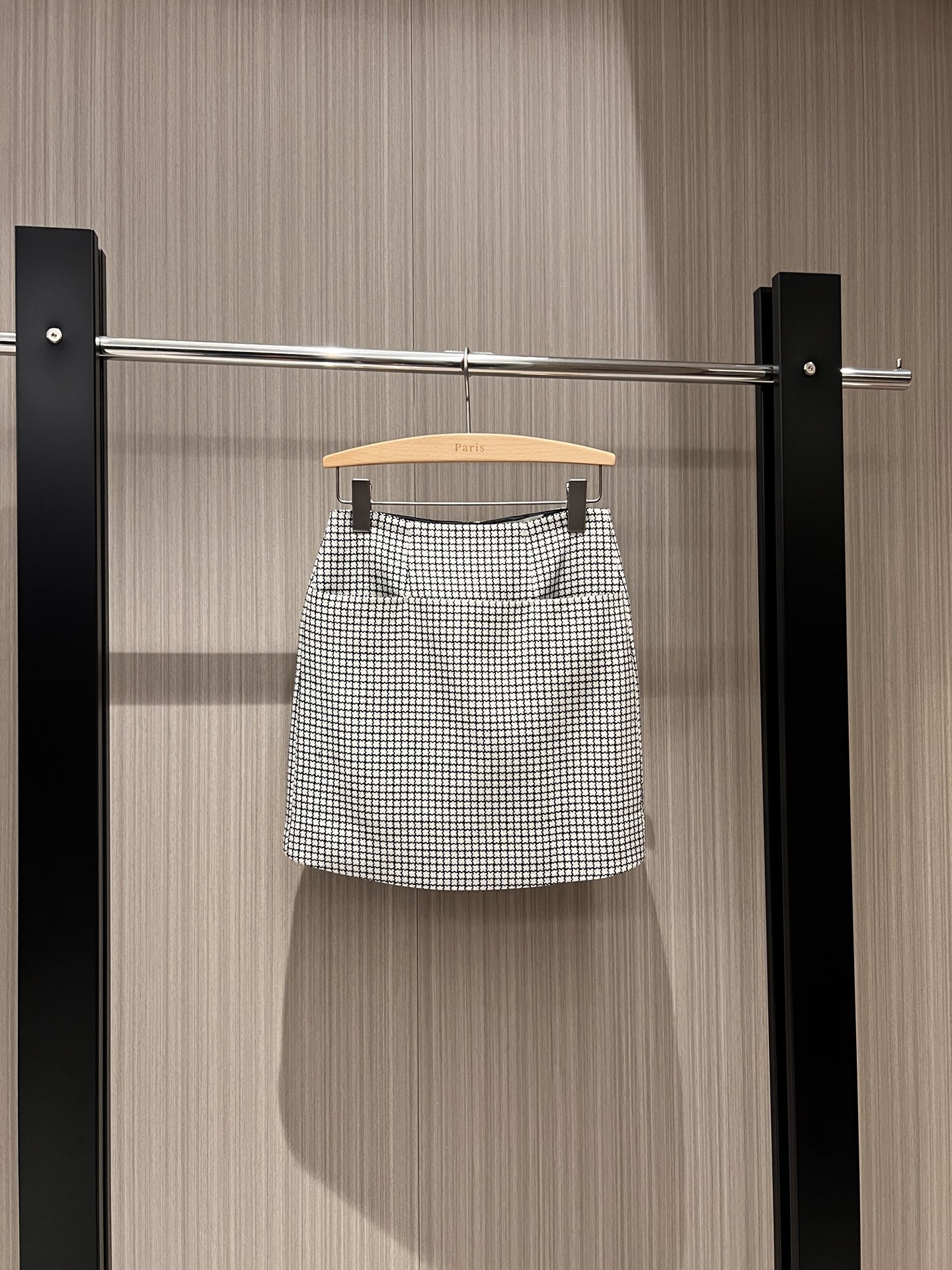 NO:315060,New Tang Yan Zhang Guizhen same style retro black and white small plaid hip skirt professional commuting fashion and versatile temperament slim SML, skirts, alexander wang19860909新款唐嫣 张圭真同款 复古黑白小格纹包臀半裙职业通勤 时尚百搭 气质修身SML,,skirts,alexander wang,Women's clothing