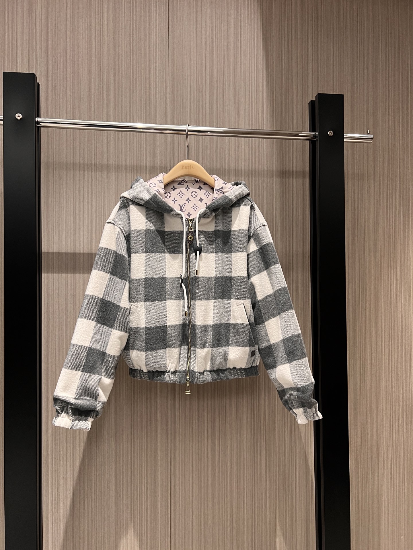 NO:315068,New wool chevron hooded jacket jacket cuffs hem elastic waist, presbyopia lining casual and age-reducing fashion and versatile SM,,jackets & coats,jackets & coats,hats,alexander wang19860909新款毛呢格纹连帽夹克外套袖口下摆松紧收腰 老花内衬休闲减龄 时尚百搭 SM,,jackets & coats,jackets & coats,hats,alexander wang,Women's clothing