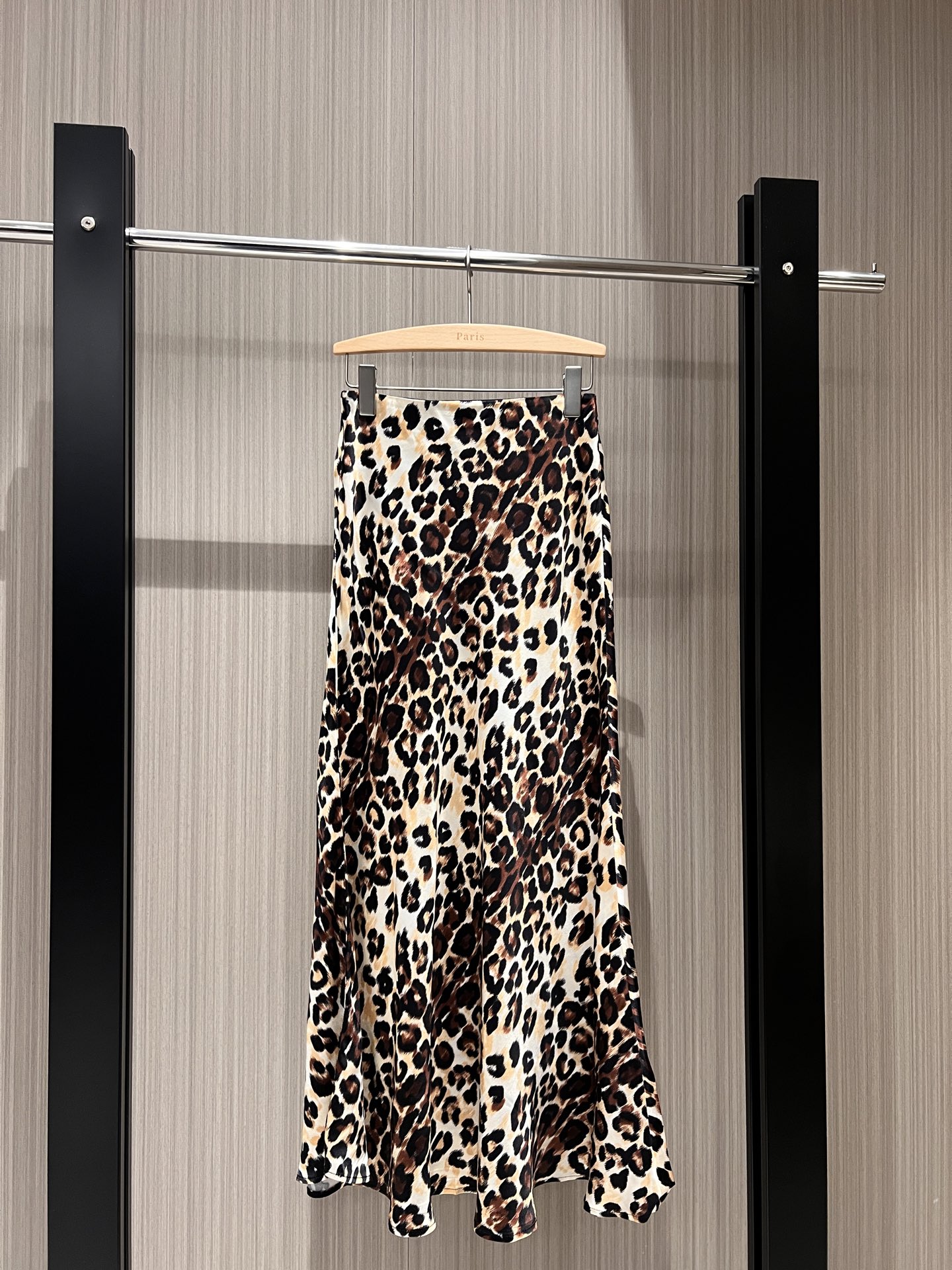 NO:315104,New leopard print elastic waist skirt elastic belt A-line skirt temperament casual, age-reducing versatile S-XL, skirts, skirts, alexander wang19860909新款豹纹印花松紧腰半裙弹力腰带 A字裙摆 气质休闲 减龄百搭S-XL,,skirts,alexander wang,Women's clothing