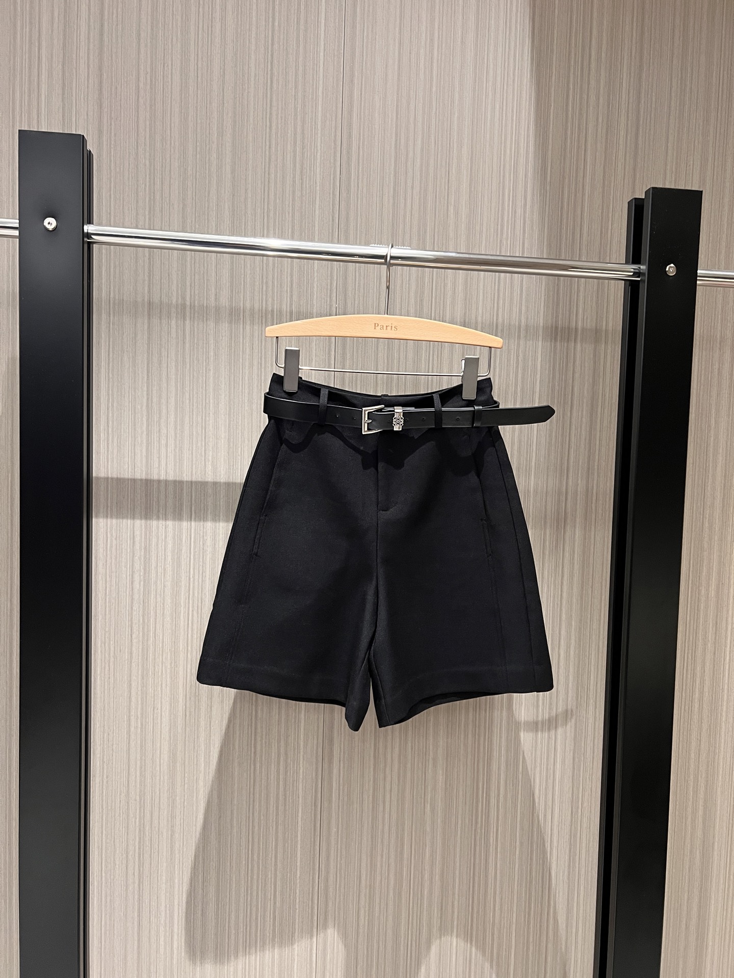NO:315086,New belt decoration simple suit and mid-pants, five-point shorts, minimalist commuting, handsome and fashionable, sweet and versatile, versatile, black, gray and white, S-XL, shorts, business suit, alexander wang19860909新款腰带装饰简约西装中裤 五分短裤极简通勤 帅气时髦 甜飒百搭万能百搭神 黑色灰色白色 S-XL,,shorts,business suit,alexander wang,Women's clothing