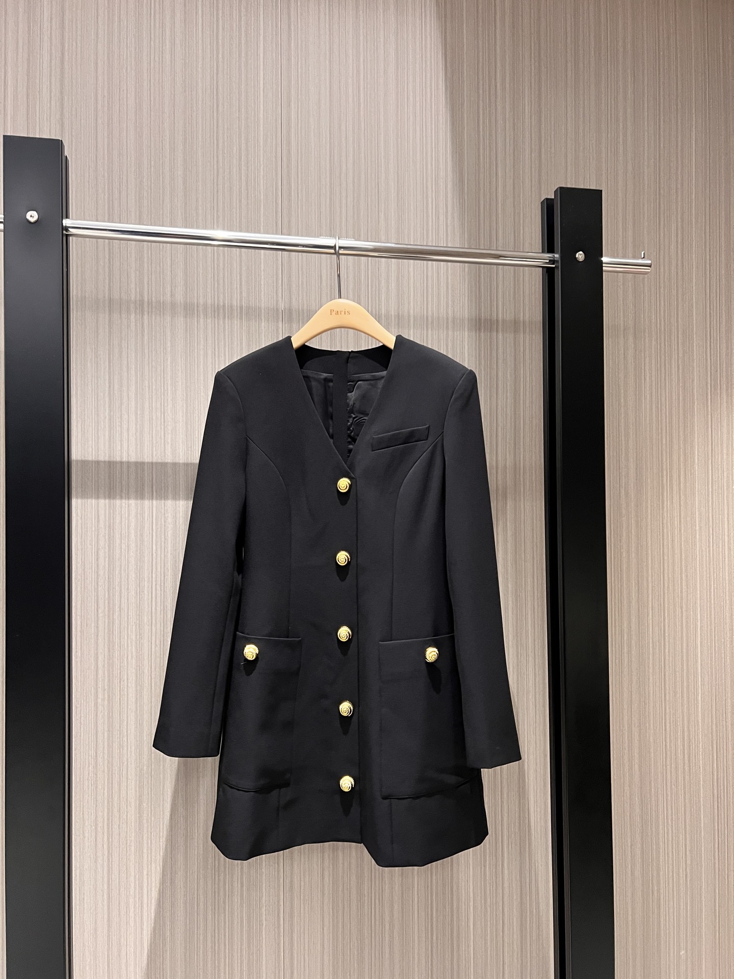 NO:315809,New V-neck gold button long-sleeved dress French elegant slim fit and slim temperament commuting SML, skirts, alexander wang19860909新款V领金扣长袖连衣裙法式优雅 修身显瘦 气质通勤SML,,skirts,alexander wang,Women's clothing