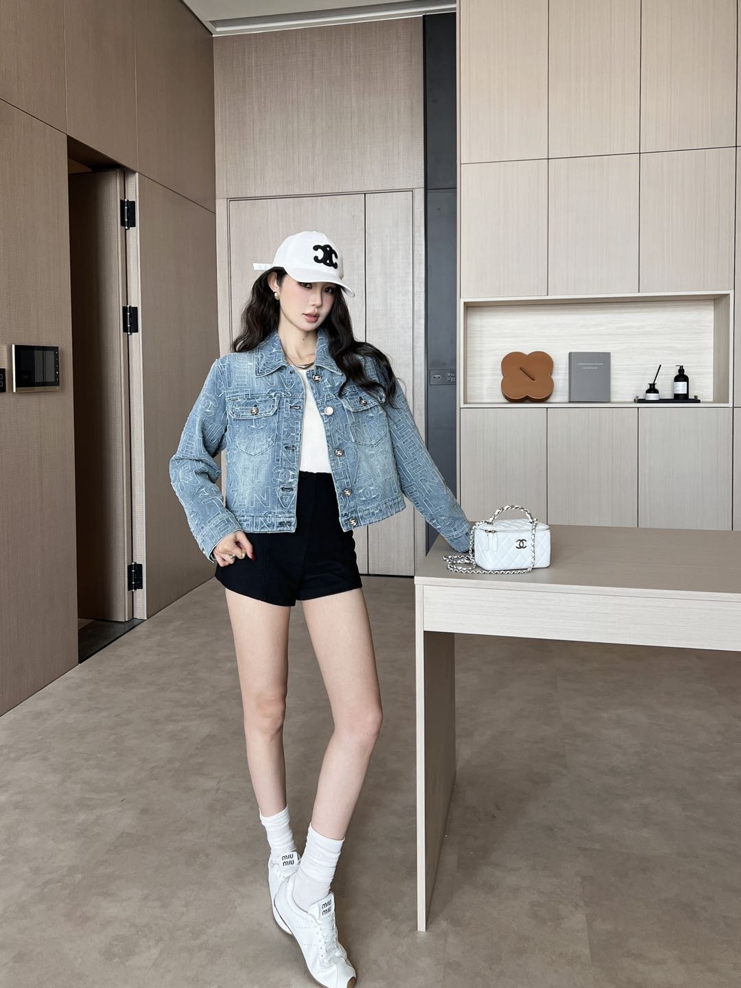 NO:315819,hand over composition, alexander wang19860909交作文,,alexander wang,Women's clothing