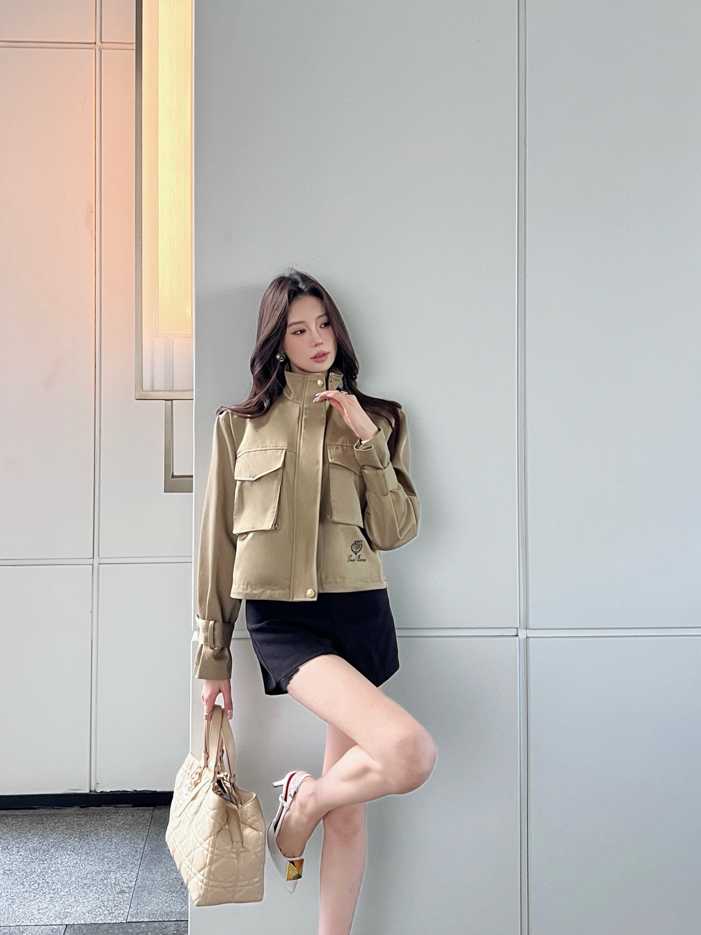 NO:310949,hand over composition, alexander wang19860909交作文,,alexander wang,Women's clothing