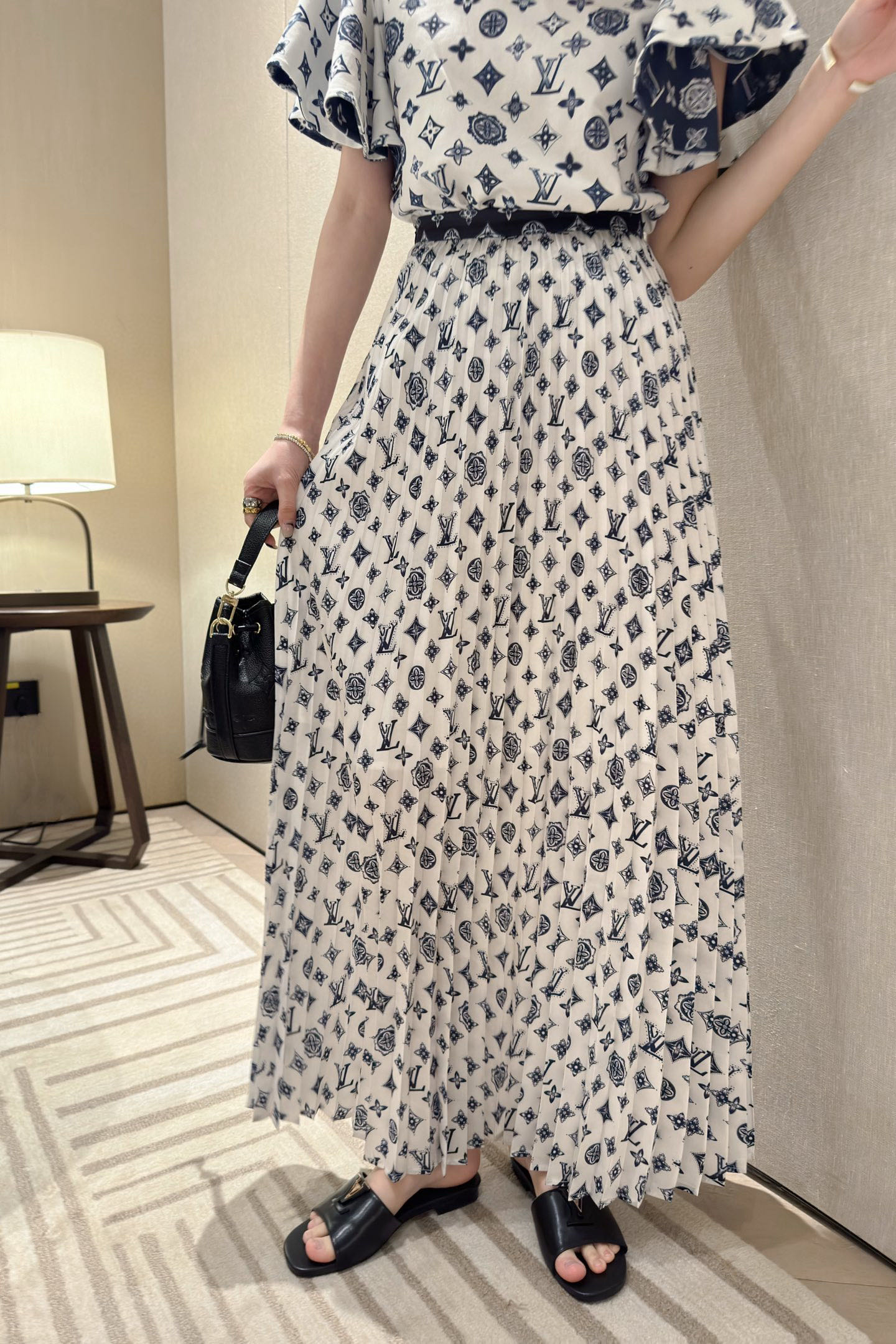 NO:316410,shirt skirt handing homework, skirts, alexander wang19860909恤 半裙交作业,,skirts,alexander wang,Women's clothing