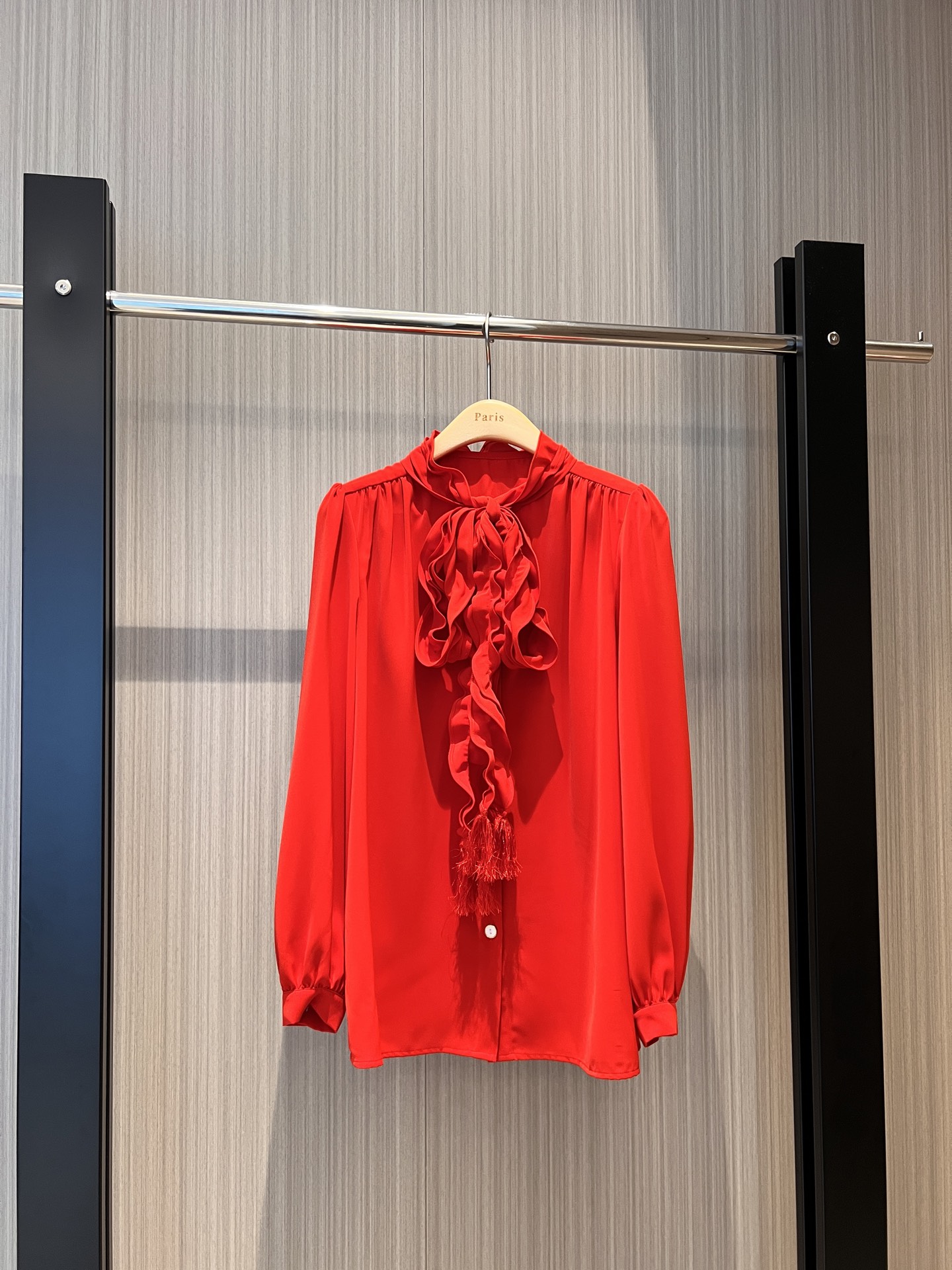 NO:316418,New style red lotus leaf lace streamer decorative shirt lantern sleeves sweet and cute temperament versatile and elegant age-reducing. A bow skirt can be worn SML, skirts, alexander wang19860909新款正红荷叶花边飘带装饰衬衣 灯笼袖 甜美可爱 气质百搭优雅减龄 可搭蝴蝶结半裙 SML,,skirts,alexander wang,Women's clothing