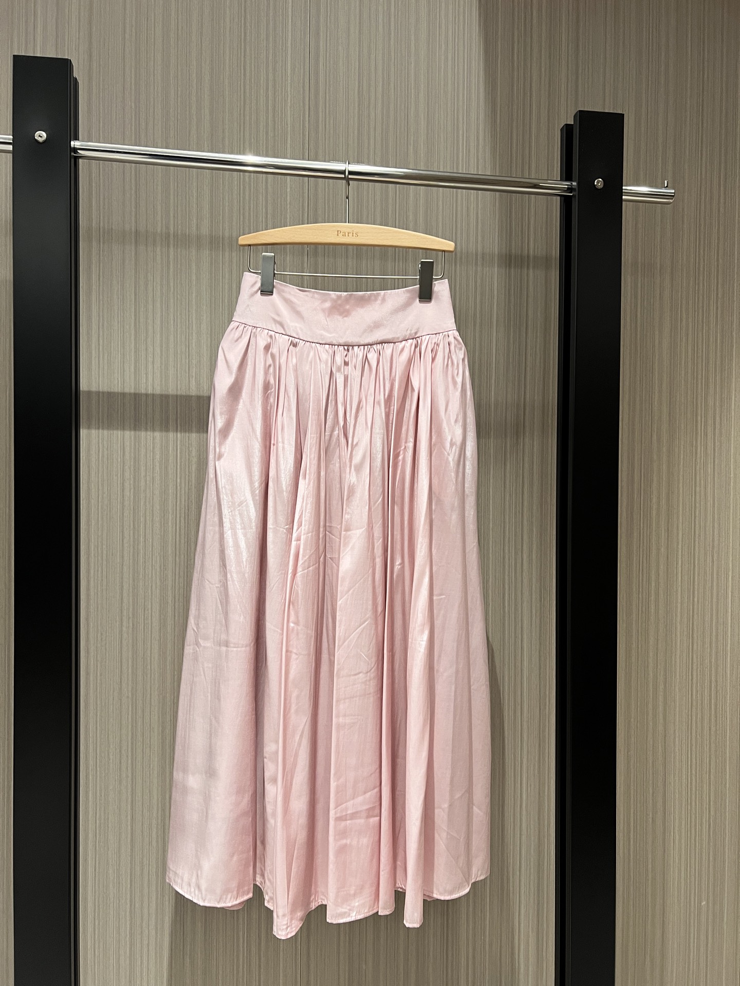 NO:307822,New high-wide waist trouser skirt with pockets on both sides, elegant and age-reducing temperament, versatile fabric feels super comfortable black apricot pink S-XL, skirts, alexander wang19860909新款高宽腰束腰设计半裙 两侧有口袋超大裙摆 优雅减龄 气质百搭 面料手感超舒服黑色杏色粉色 S-XL,,skirts,alexander wang,Women's clothing