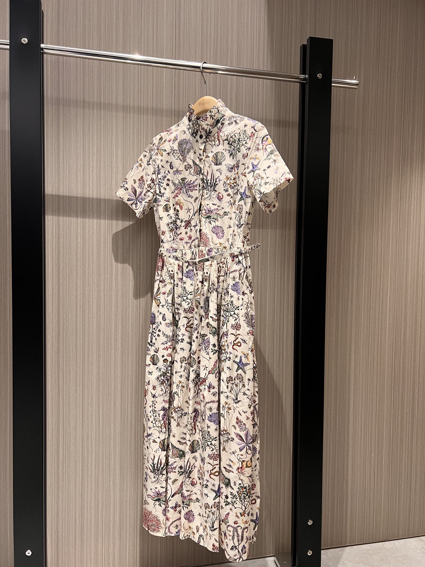 NO:309953,New retro animal print dress, long skirt, fungus lace collar, cotton fabric, same style belt with pockets on both sides, temperament and age-reducing elegance must have SML, skirts, alexander wang19860909新款复古动物印花连衣裙 长裙 木耳花边立领 棉布面料 配送同款腰带两侧有口袋 气质减龄 优雅必备 SML,,skirts,alexander wang,Women's clothing