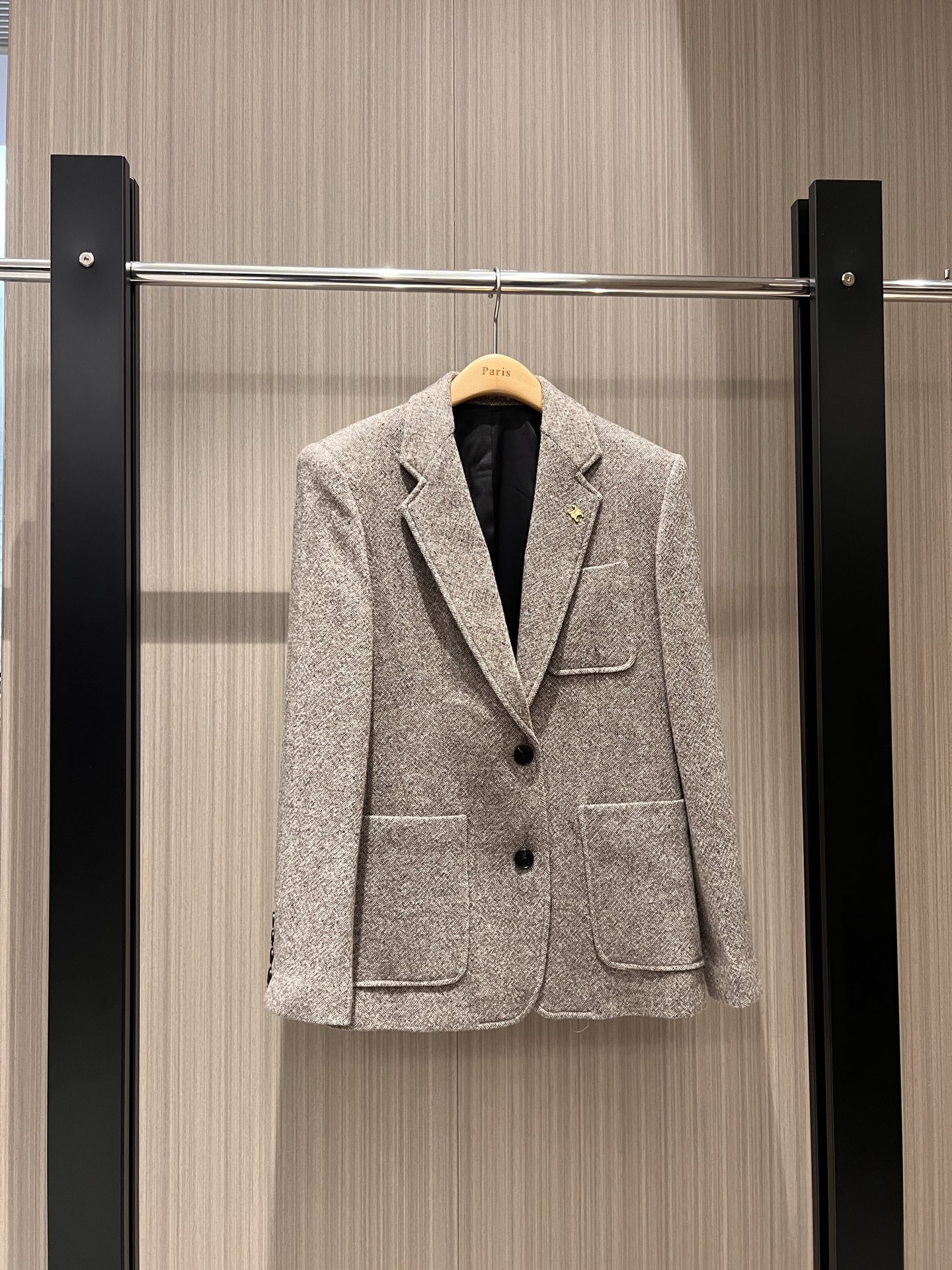 NO:310453,New oatmeal wool three-pocket blazer classic simple Arc decorative stylish commuting casual and not picky, jackets & coats, business suit, alexander wang19860909新款燕麦色羊毛三口袋西装外套经典简约 凯旋门装饰时尚通勤 休闲不挑人,,jackets & coats,business suit,alexander wang,Women's clothing