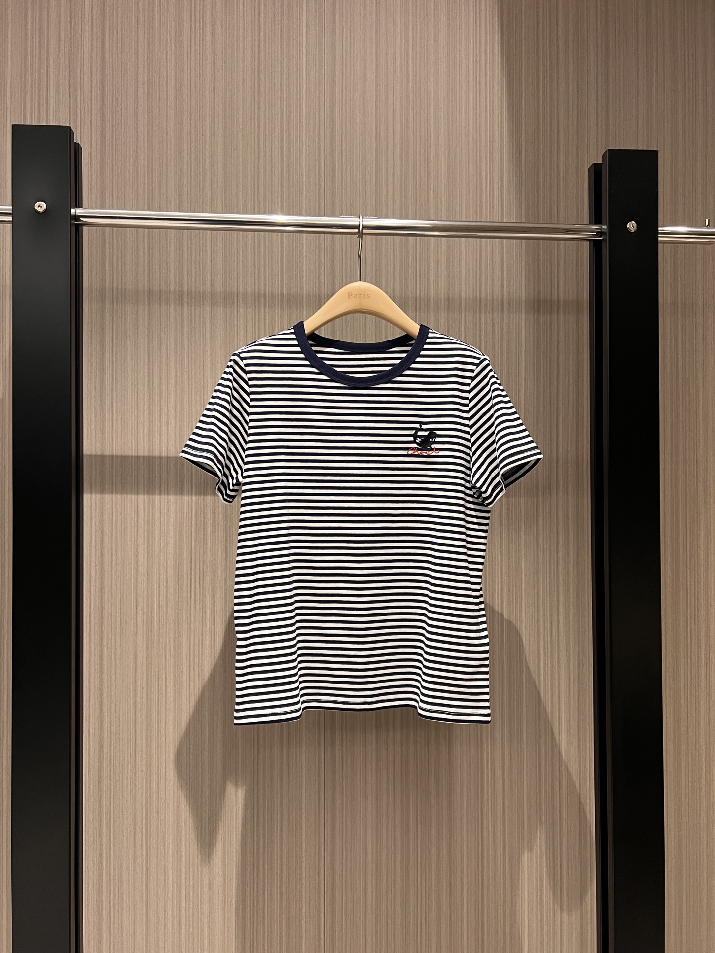 NO:310466,New embroidered little whale small double C striped T-shirt cute and simple casual and versatile SML, tees, t-shirt, alexander wang19860909新款刺绣小鲸鱼小双C条纹T恤可爱简单 休闲百搭SML,,tees，t-shirt,alexander wang,Women's clothing