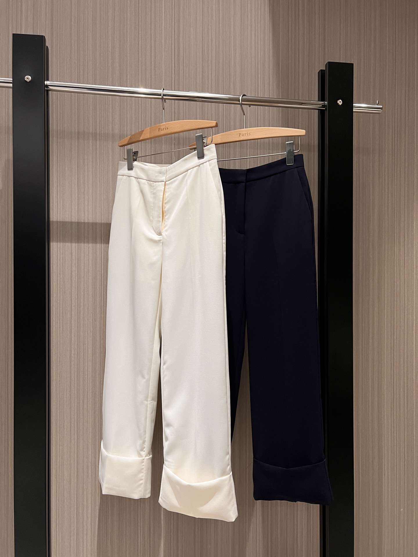 NO:311482,New style recommended wide curly design straight-leg casual trousers, wide-leg pants, simple commuting, slim and fashionable and versatile, sweet and salty, temperament and age-reducing, can be worn with the same suit jacket, dark blue,, jackets & coats, business suit, alexander wang19860909新款推荐宽卷边设计直筒休闲西裤 阔腿裤 简约通勤 修身显瘦时尚百搭 可甜可盐 气质减龄 可搭同款西装外套深蓝,,jackets & coats,business suit,alexander wang,Women's clothing