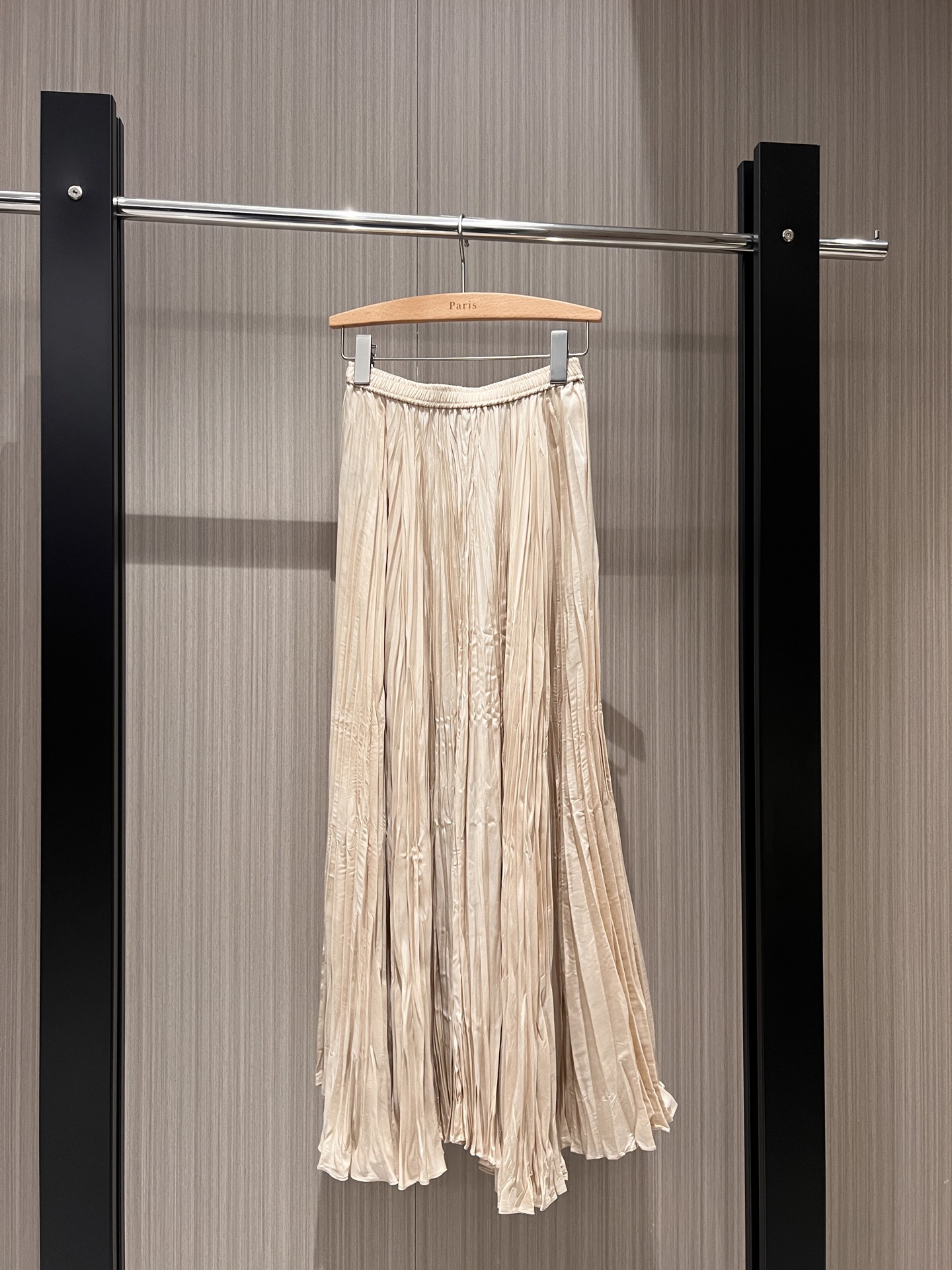 NO:312434,New minimalist pleated skirt, oversized long skirt, elastic waist, refreshing and comfortable vacation, leisure and age-reducing essentials, apricot pink black taro purple S-X, skirts, alexander wang19860909新款极简褶皱设计半裙 超大摆长裙松紧腰 清爽舒适度假休闲减龄必备 杏色粉色黑色香芋紫 S-X,,skirts,alexander wang,Women's clothing