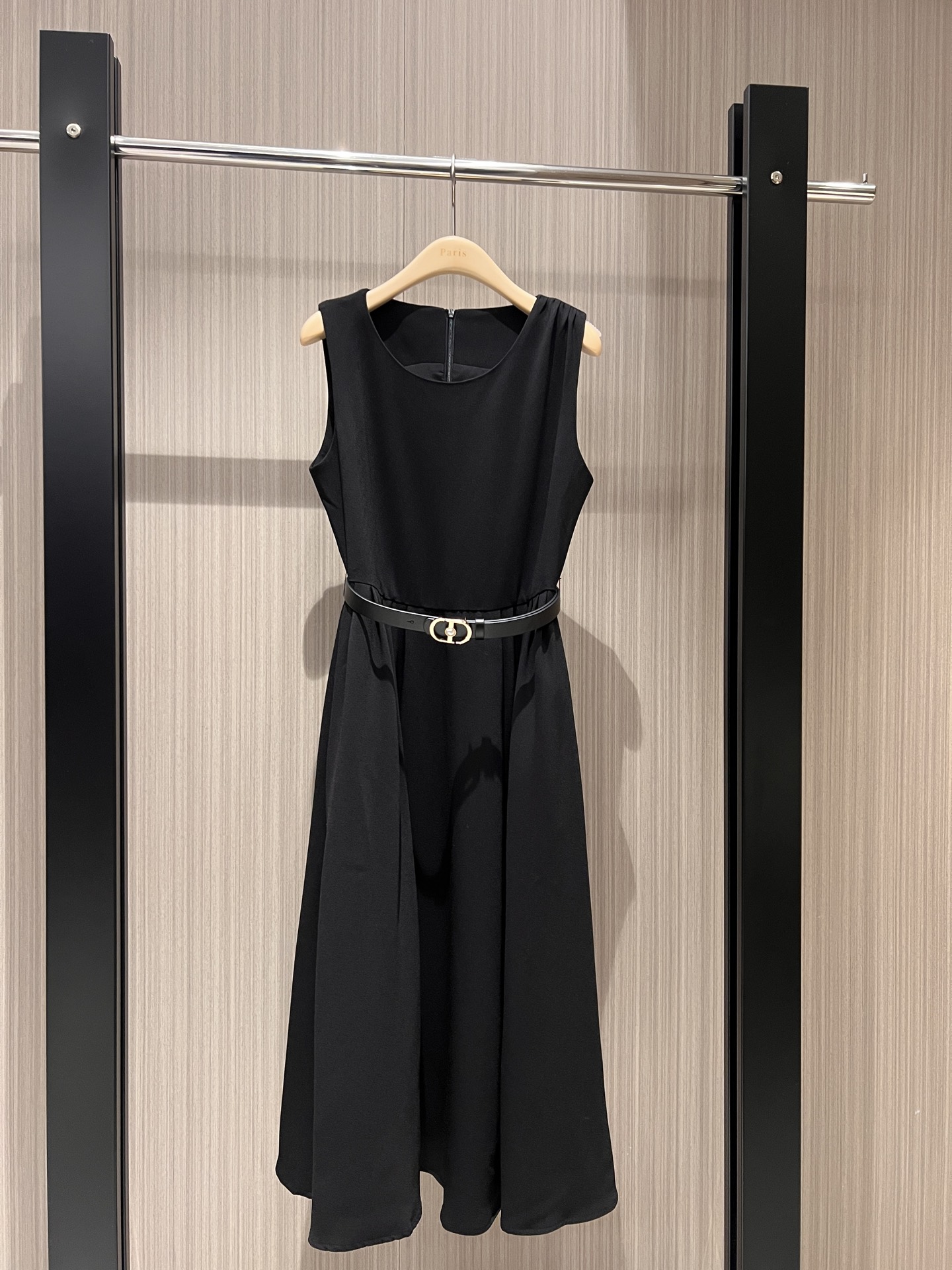 NO:312444,New style of rushing French minimalist sleeveless vest dress with long dress, CD belt decoration, pockets on both sides, celebrity temperament, elegant age reduction, high-end black and white powder S-XL,, skirts, alexander wang19860909新款冲冲法式极简无袖背心连衣裙长裙 配送CD腰带装饰 两侧有口袋 名媛气质 优雅减龄 高级感十足黑白粉 S-XL,,skirts,alexander wang,Women's clothing