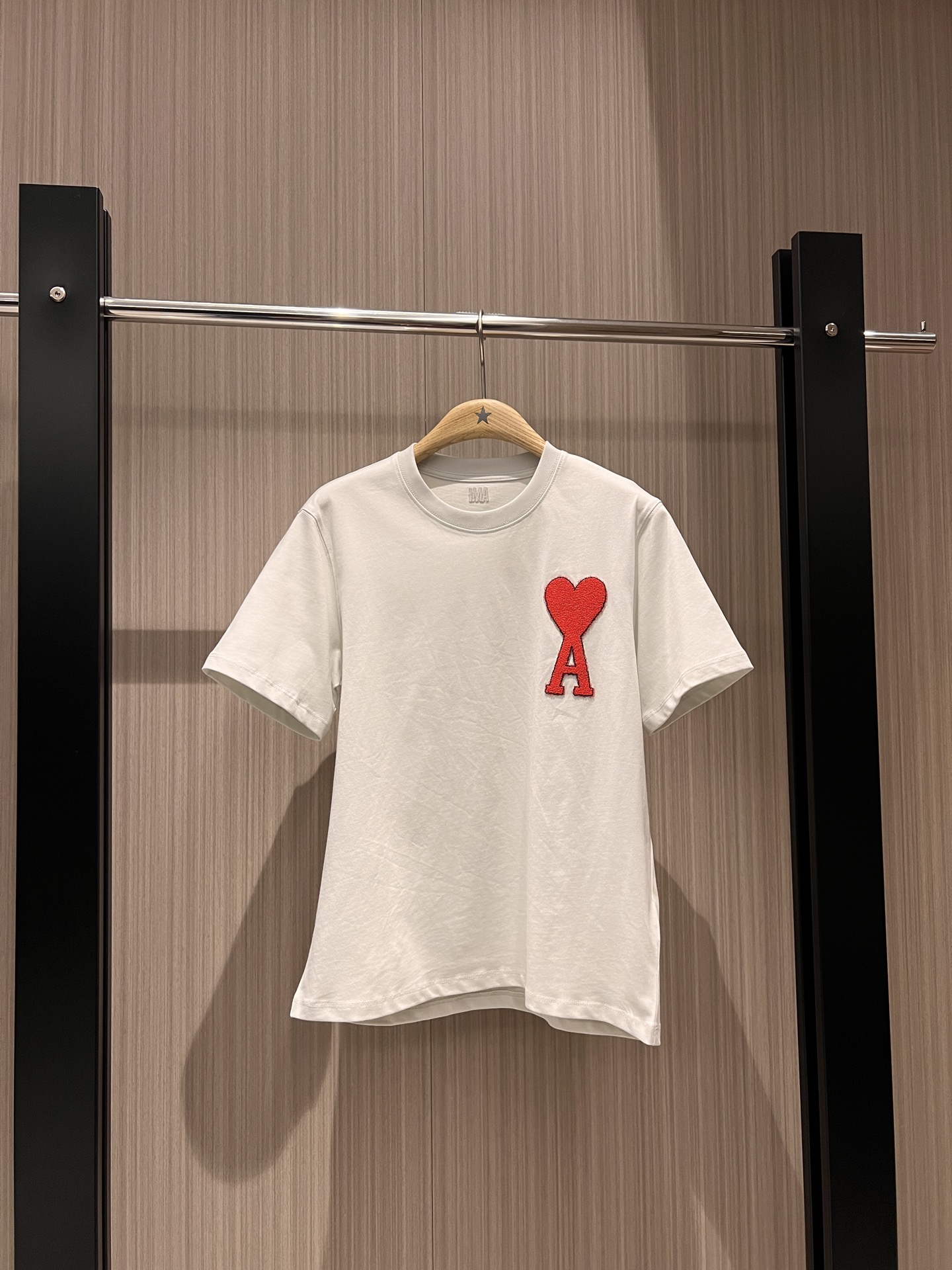 NO:313032,New classic Peach Heart A three-dimensional wool embroidered T-shirt macaron refreshing and age-reducing loose and versatile yellow pink and white SML, tees, t-shirt, alexander wang19860909新款经典桃心A立体毛线刺绣T恤马卡龙 清爽减龄 宽松百搭黄粉白 SML,,tees，t-shirt,alexander wang,Women's clothing