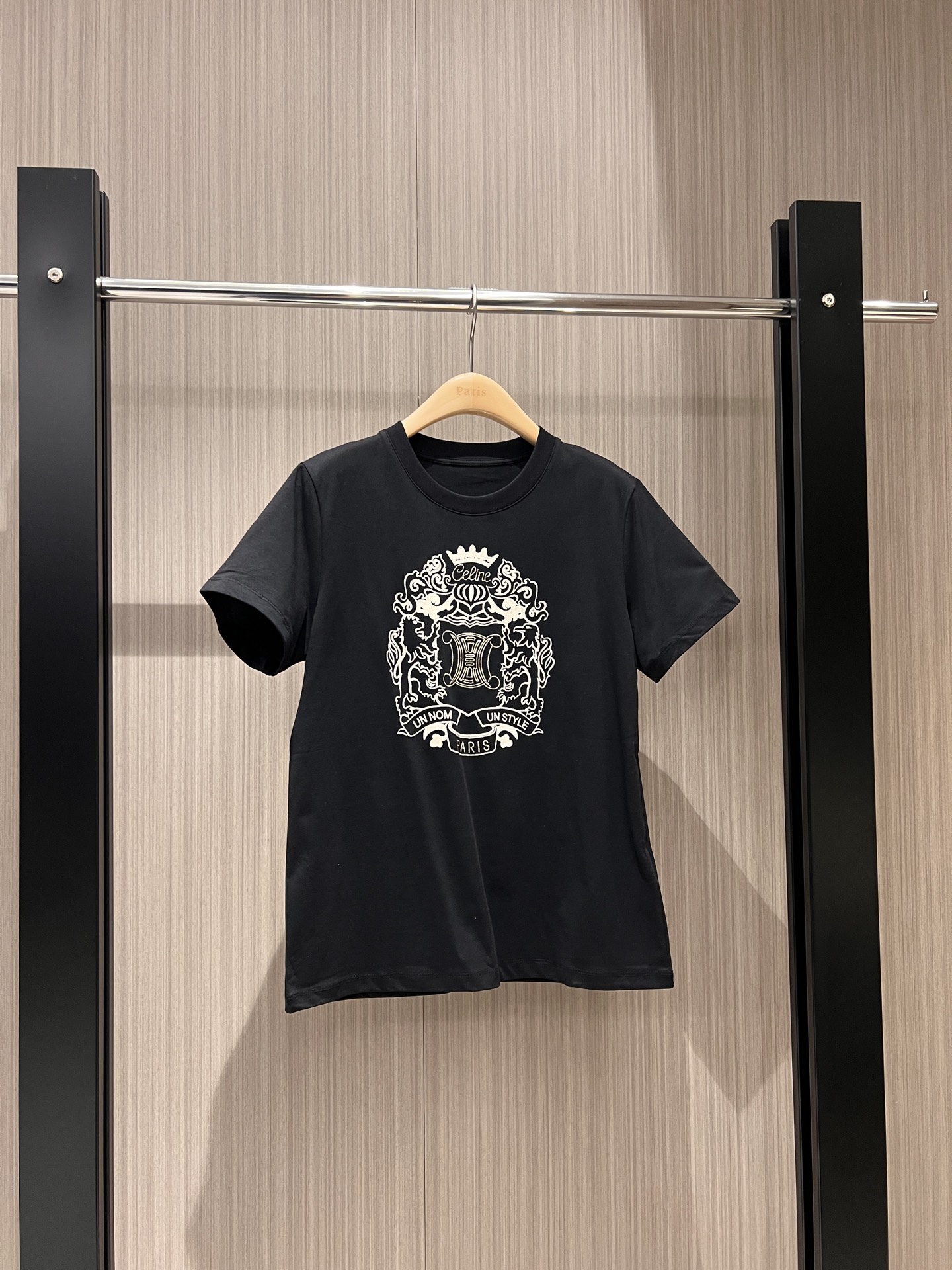 NO:313011,New embroidered Arc de Triomphe printed T-shirt, fashionable and casual, age-reducing versatile black and white SML, tees, t-shirt, alexander wang19860909新款刺绣凯旋门印花T恤时尚休闲 减龄百搭黑色白色 SML,,tees，t-shirt,alexander wang,Women's clothing