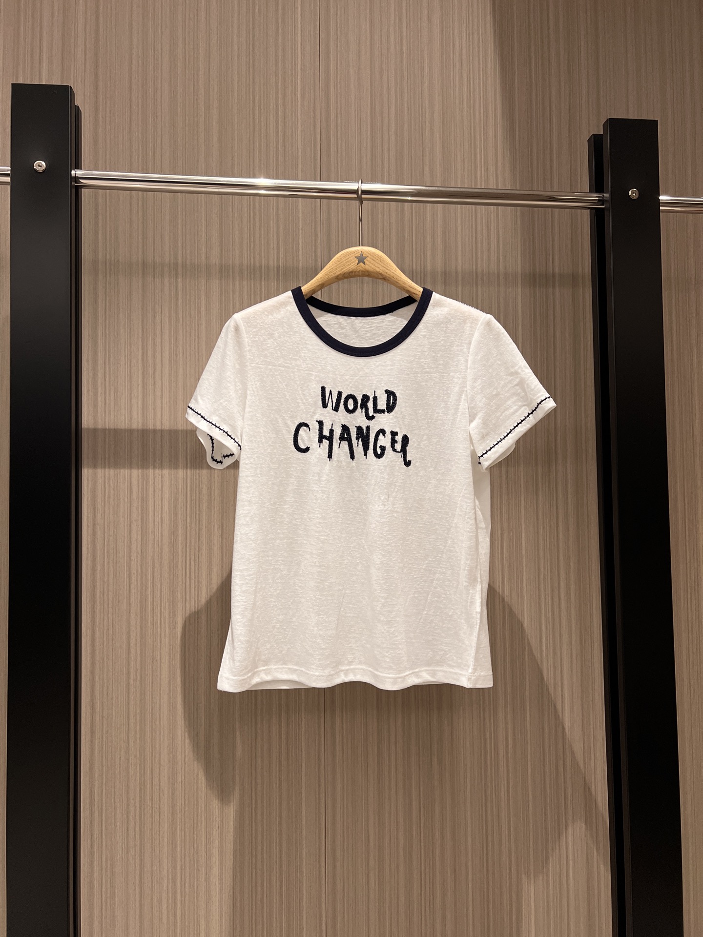 NO:320977,New style of embroidered letter contrast collar T-shirt, cuff embroidery casual and versatile, age-reducing essential brown white purple SM, tees, t-shirt, alexander wang19860909新款刺绣字母撞色领T恤 袖口绣花休闲百搭 减龄必备咖色白色紫色 SM,,tees，t-shirt,alexander wang,Women's clothing