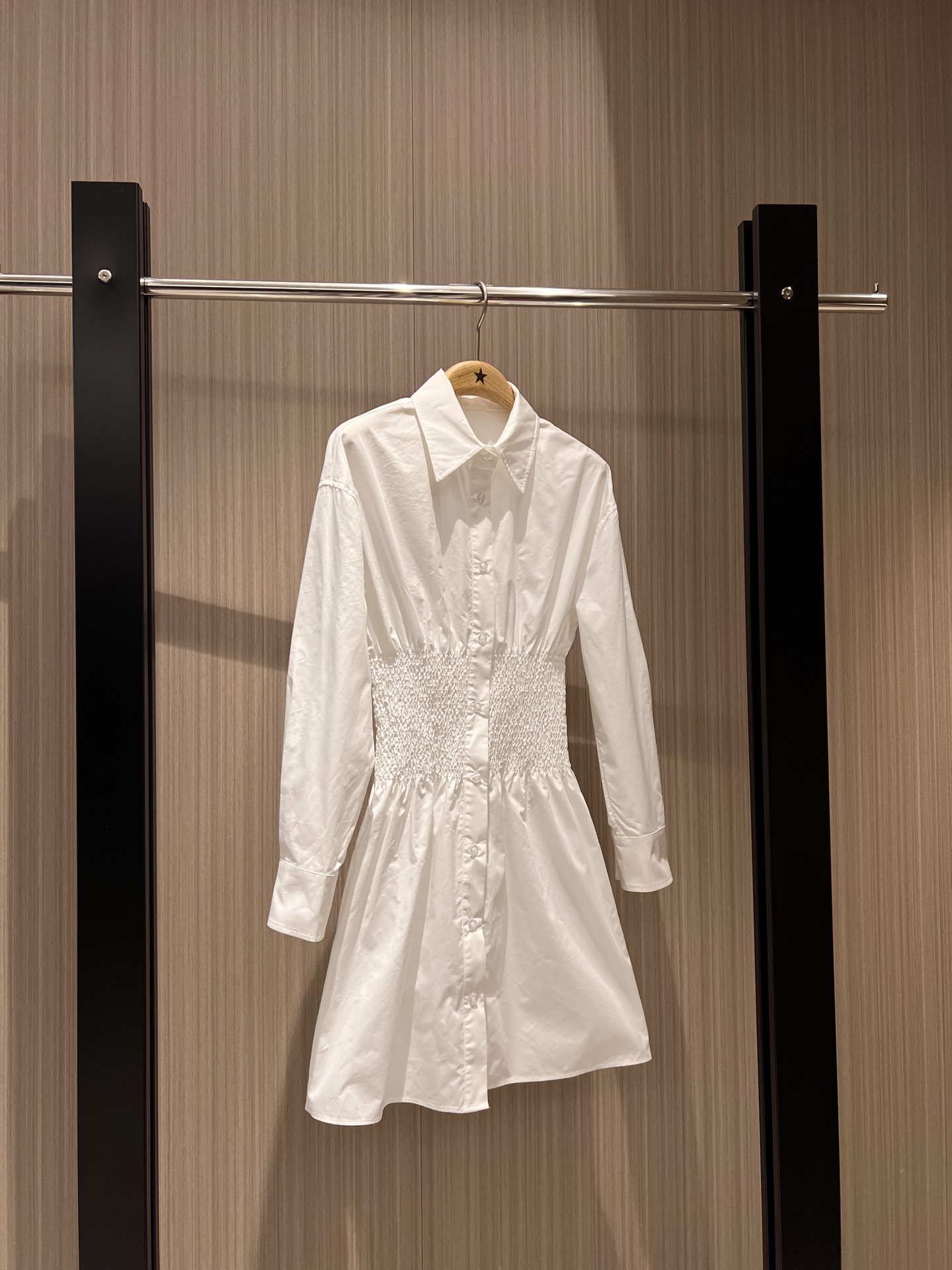 NO:323075,New waist-hugging design shirt dress with elastic waist-hugging waist, waist-hugging and slimming back collar triangular patch decoration simple and refreshing fashion age-reducing pink white SML, skirts, alexander wang19860909新款打揽收腰设计衬衣裙连衣裙腰部打揽松紧 收腰显瘦 后领三角贴布装饰简约清爽 时尚减龄 粉色白色 SML,,skirts,alexander wang,Women's clothing