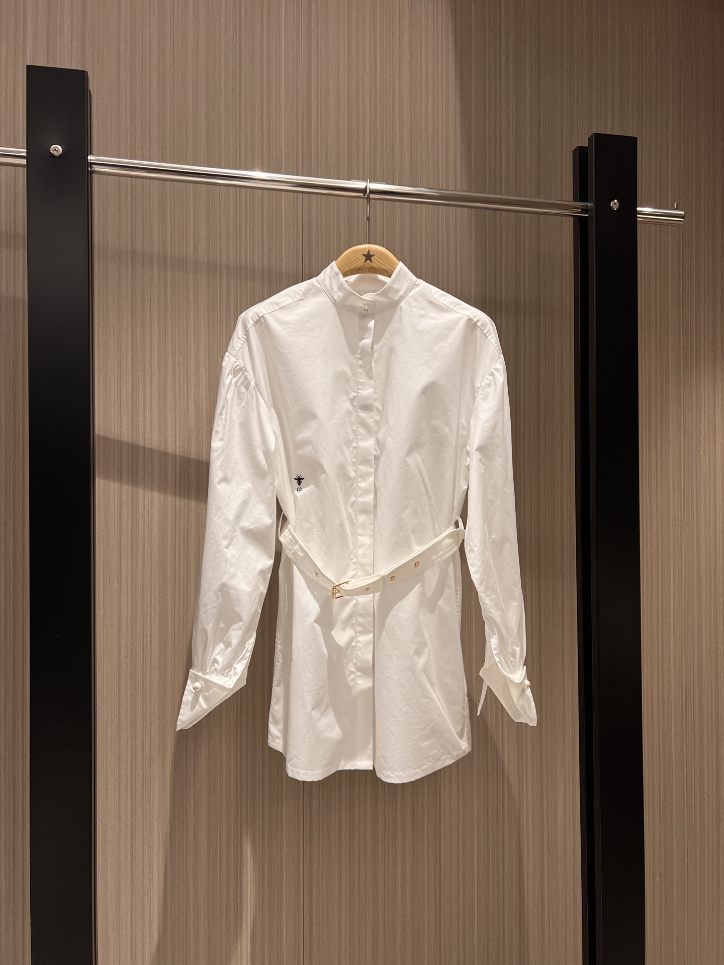 NO:323090,New stand-up collar long-sleeved shirt dress with belt waist decoration, cuff CD pearl buckle, loose and slim, vacation and leisure SML, skirts, alexander wang19860909新款立领长袖衬衣裙连衣裙系腰带收腰装饰 袖口CD珍珠扣 宽松显瘦 度假休闲 SML,,skirts,alexander wang,Women's clothing
