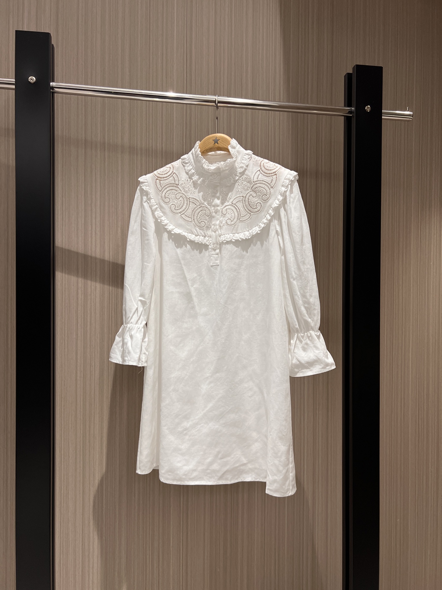 NO:325281,New lace stand collar hollow rusty Arc de Triomphe cotton linen doll dress loose and casual, cute and age-reducing, vacation versatile SML, skirts, alexander wang19860909新款花边立领镂空锈凯旋门棉麻娃娃连衣裙宽松休闲 可爱减龄 度假百搭SML,,skirts,alexander wang,Women's clothing