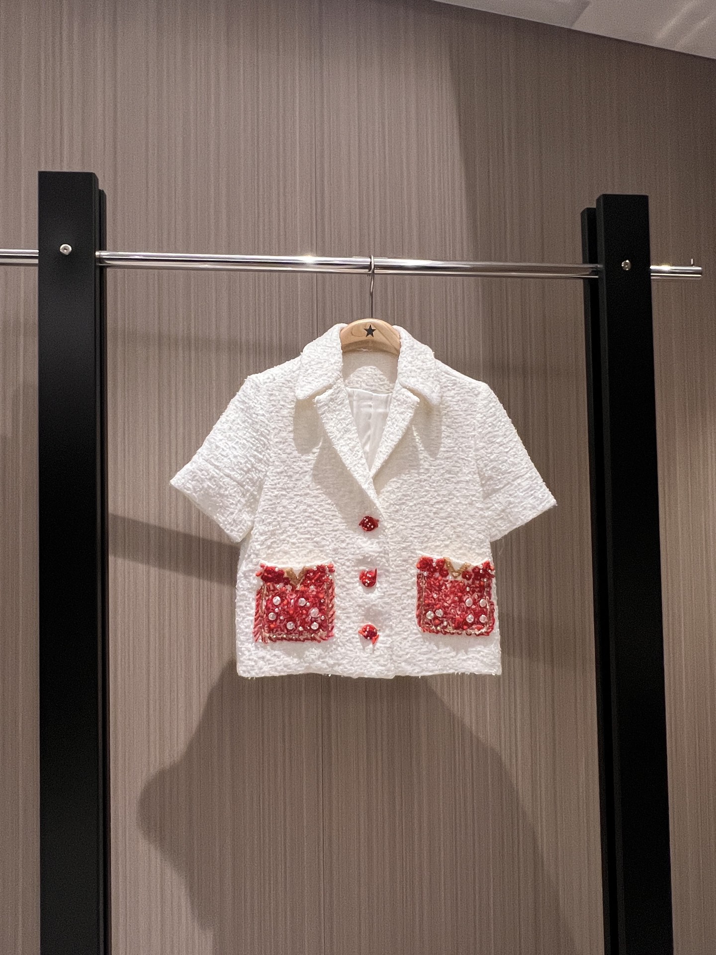 NO:317499,New Heavy Industry Nail Bead Pocket Decoration Short-Sleeve Thick Tweed Top Customized Pearl Bead Flowers Refined Simple Fashion and Age Reducing SML, T-shirt, alexander wang19860909新款重工钉珠口袋装饰短袖粗花呢上衣定制珍珠珠花 精致简约时尚减龄 SML,,T-shirt,alexander wang,Women's clothing