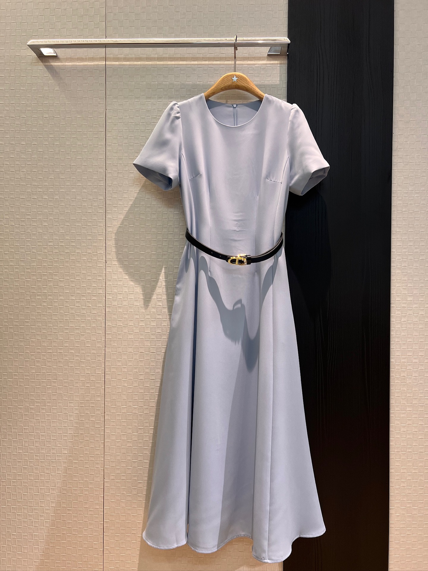 NO:423342,New style of rushing French puff short-sleeved dress, large long skirt delivery CD belt decoration, pockets on both sides, celebrity temperament, elegant age reduction, simple and high-end black and blue S-XL,, skirts, T-shirt, alexander wang19860909新款冲冲法式泡泡短袖连衣裙 大摆长裙配送CD腰带装饰 两侧有口袋 名媛气质 优雅减龄 简洁高级感黑色蓝色 S-XL,,skirts,T-shirt,alexander wang,Women's clothing