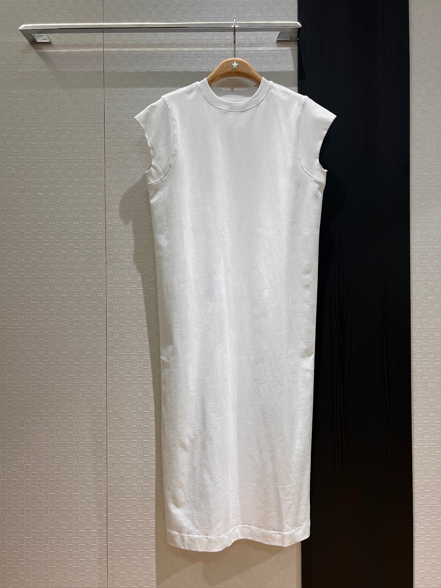 NO:328510,New minimalist design drop-roller sleeve long T-skirt dress straight loose, lazy and relaxed, must-have for lazy and relaxed, dark blue and white SML, skirts, alexander wang19860909新款极简设计落肩袖长款T裙连衣裙直筒宽松 慵懒松弛懒人必备 深蓝白色 SML,,skirts,alexander wang,Women's clothing